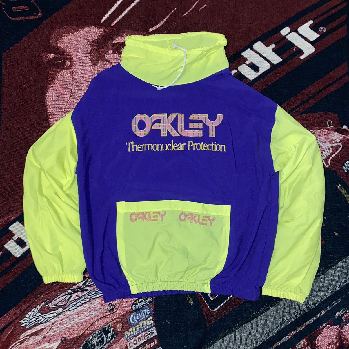 Oakley × Surf Style × Vintage Vtg Oakley surf style pullover windbreaker |  Grailed