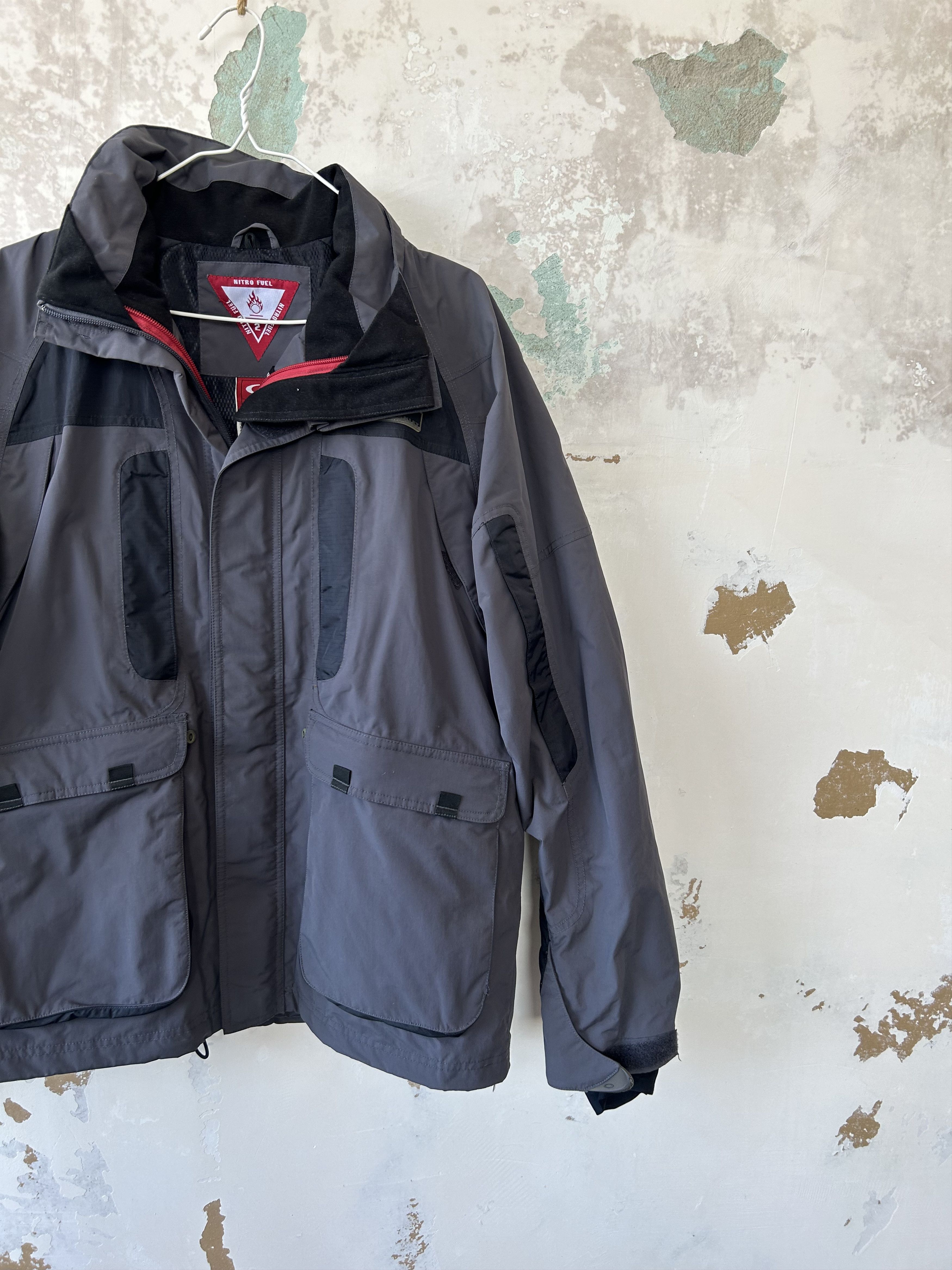 Oakley Vintage Oakley jacket gorpcore Size US M / EU 48-50 / 2 - 2 Thumbnail