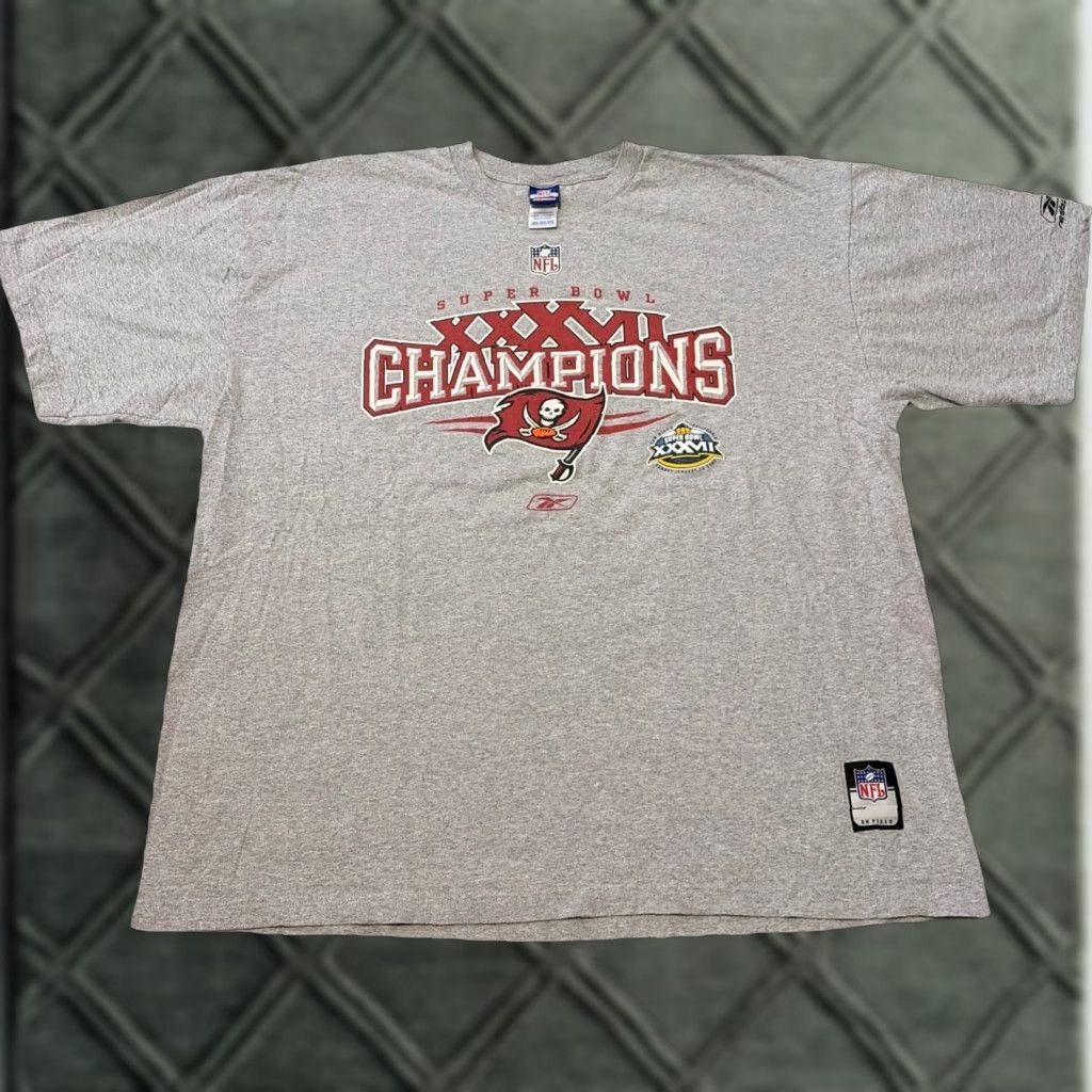 Reebok VINTAGE Tampa Bay Buccaneers Super Bowl XXXVII Champs 2003 NFL T-Shirt 2XL Reebok Mens Gray Size US XXL / EU 58 / 5 - 1 Thumbnail