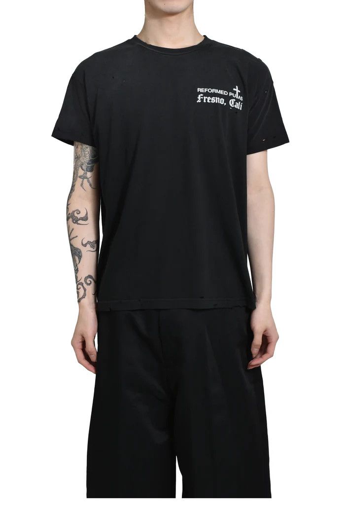 o1s1v1r1oon0825 Putas Destroyed Easy T-Shirt in Black