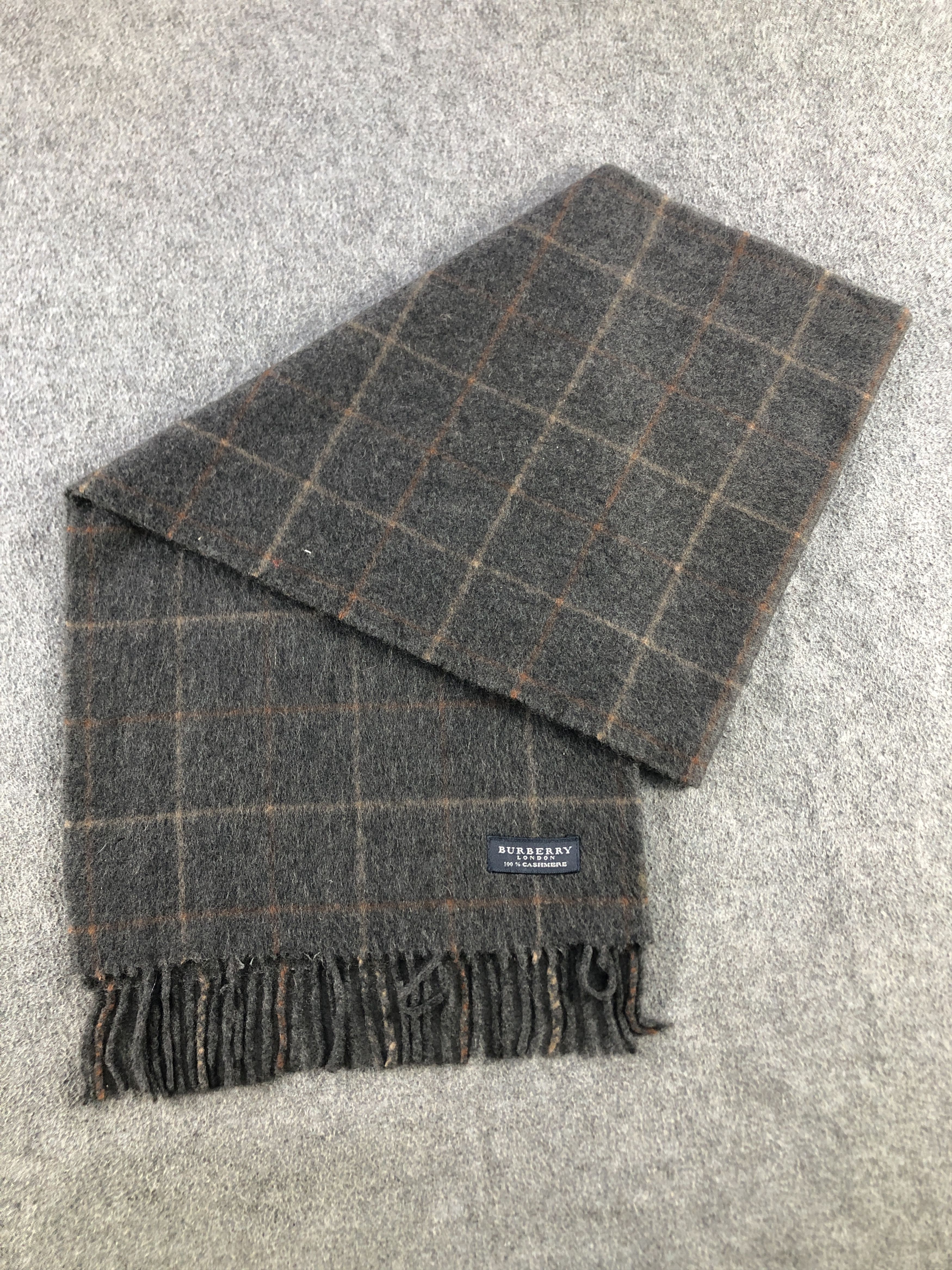 Burberry Burberry Cashmere Scarf / Muffler / Neckwear P785 Size ONE SIZE - 6 Thumbnail