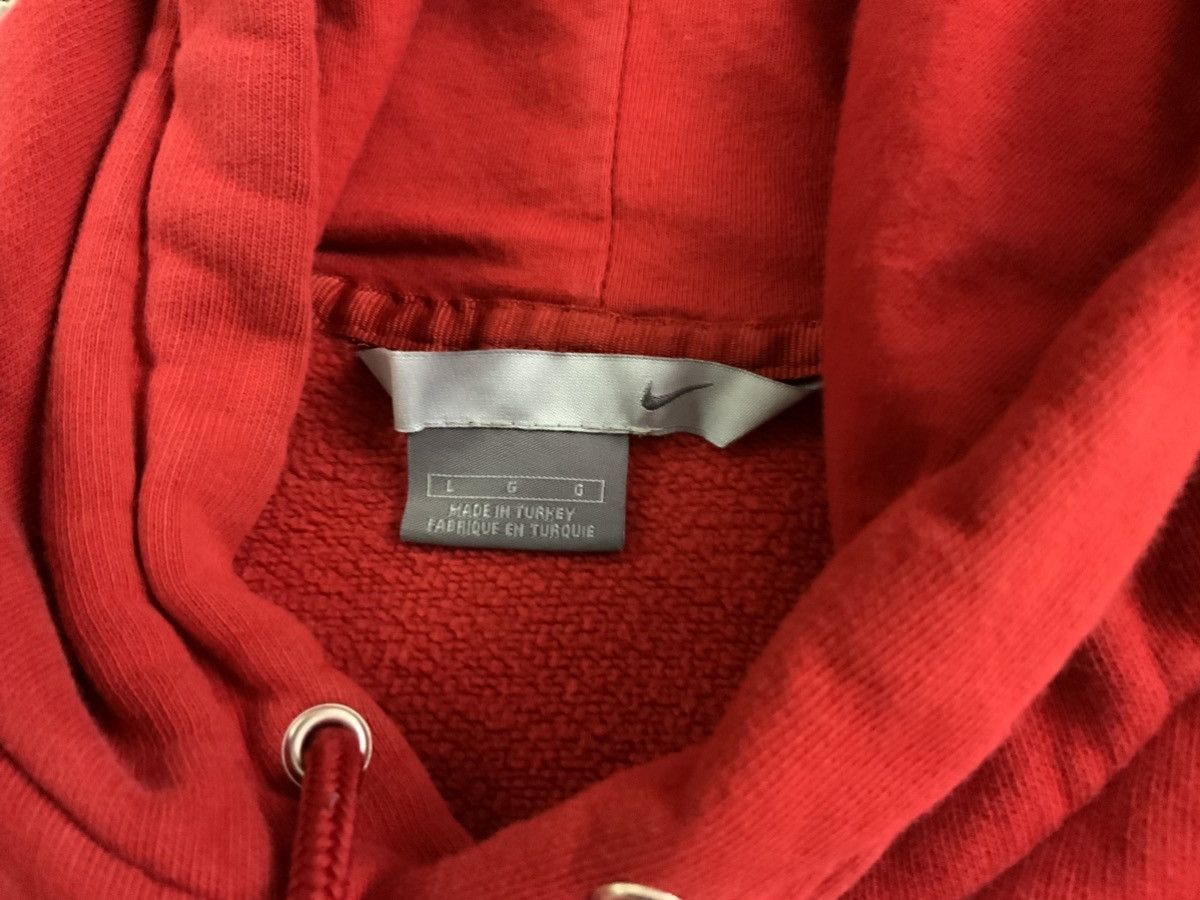 Nike Vintage Y2K Nike Big Logo Swoosh Red Hoodie Size Large Size US L / EU 52-54 / 3 - 3 Thumbnail