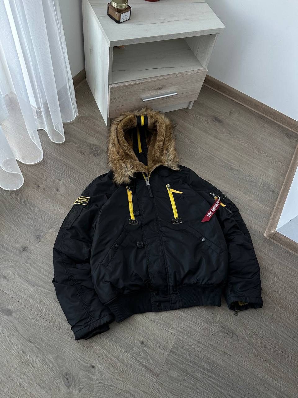 Alpha Industries × Vintage Vintage Alpha Industries Faux Fur Black Bomber Jacket Size US L / EU 52-54 / 3 - 9 Thumbnail