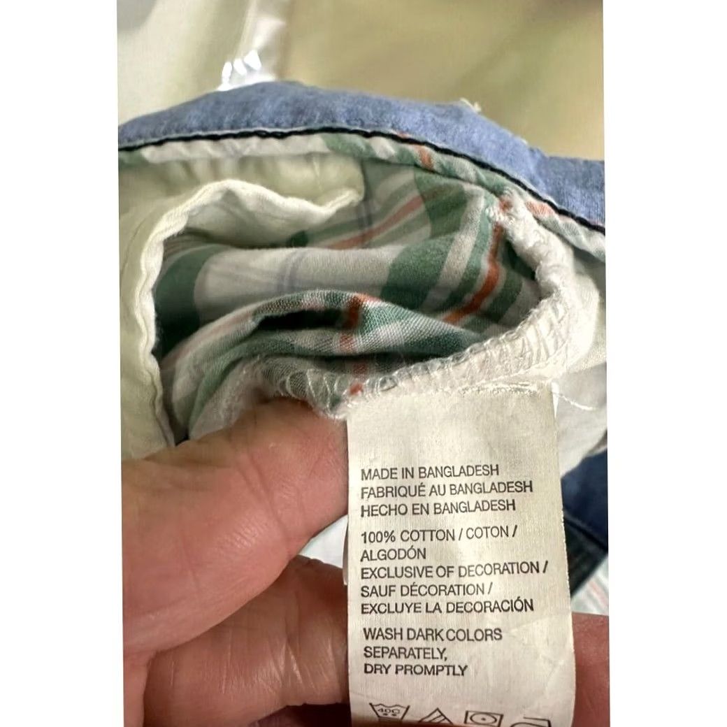 Izod IZOD Khaki Chino Shorts Mens 42X10.5 Green White Plaid Portsmith Flat Front NEW Size US 42 / EU 58 - 5 Thumbnail