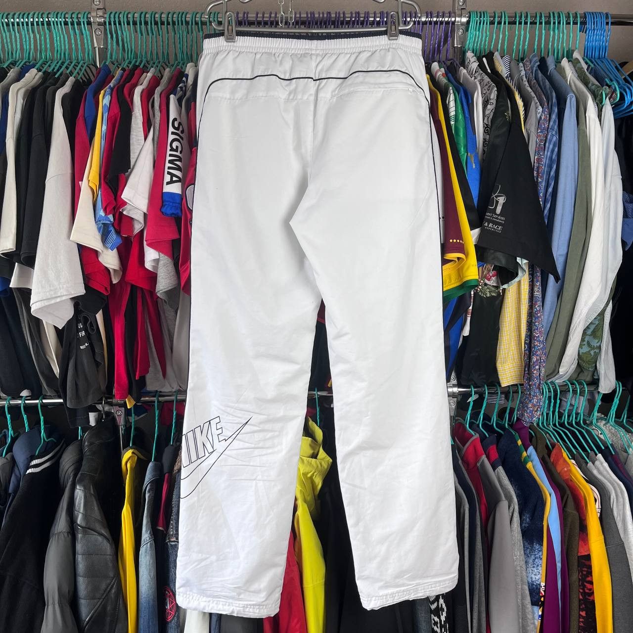Nike Vintage Nike Big Logo Baggy Relaxed Nylon White Track Pants Size US 32 / EU 48 - 5 Thumbnail