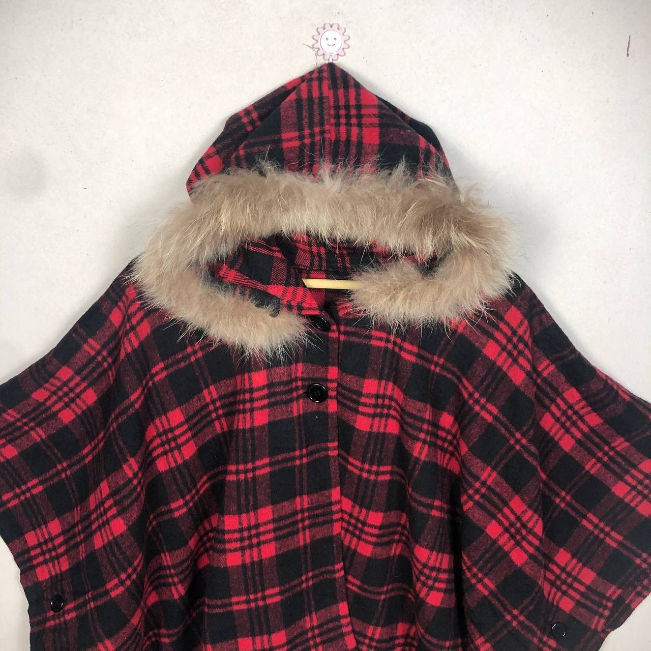 Edition Japan Mouth Valley Plaid Fur Hooded Poncho Cape Jacket Size US M / EU 48-50 / 2 - 3 Thumbnail