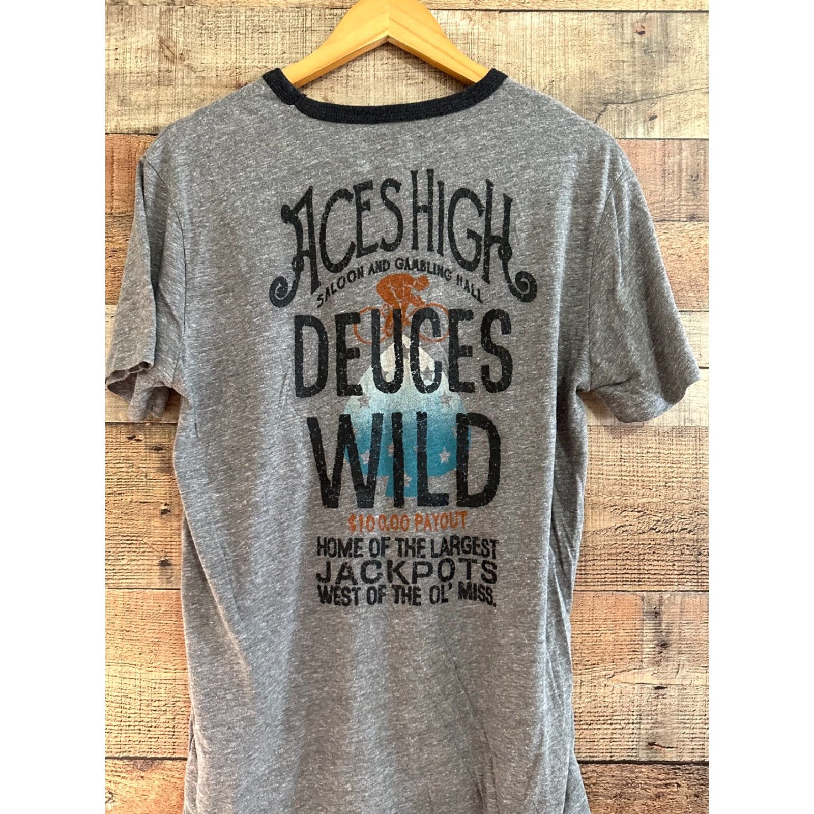 Lucky Brand LUCKY BRAND Shirt Mens M Gray Aces High Dueces Wild Graphic Short Sleeve T-Shirt Size US M / EU 48-50 / 2 - 2 Thumbnail