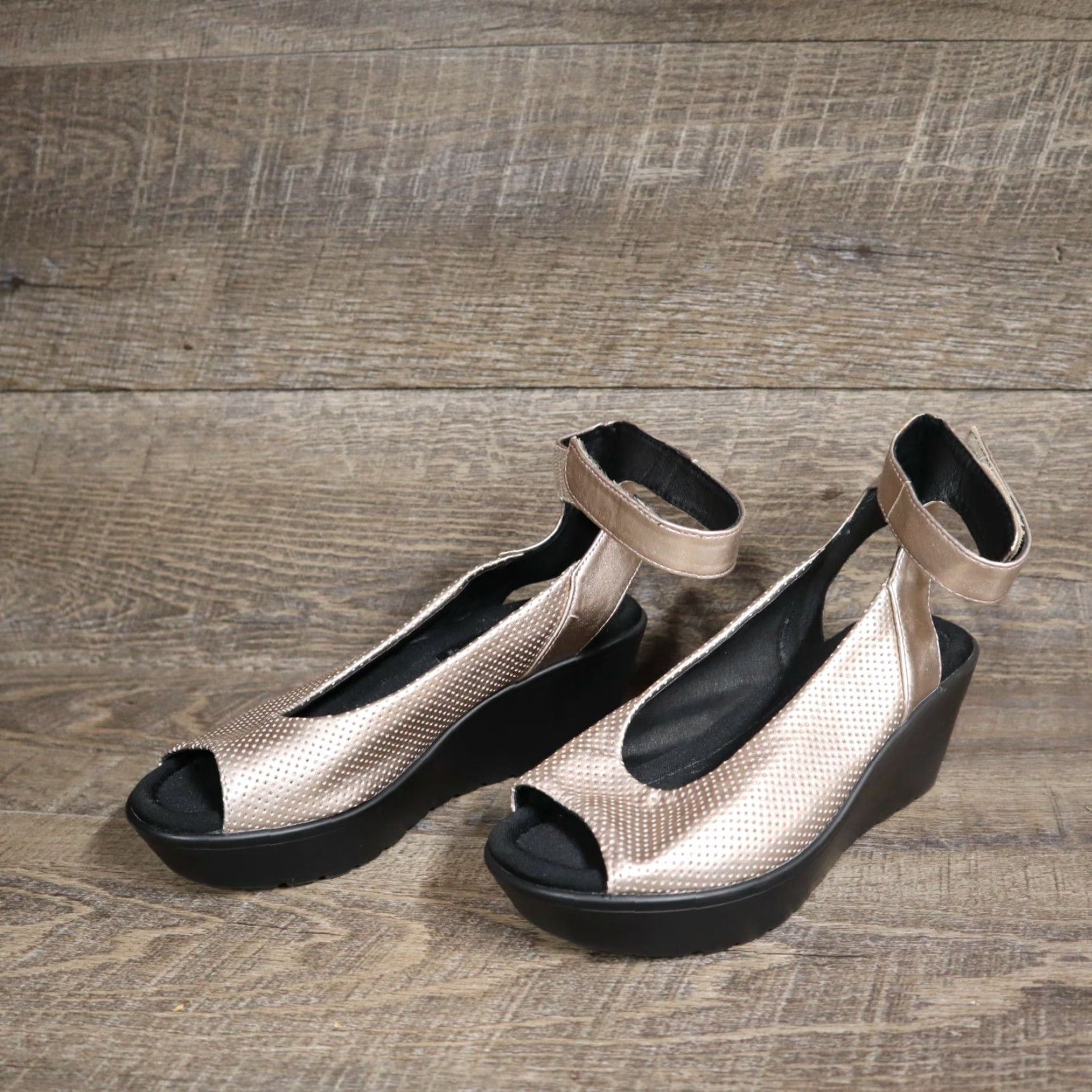 Steve Madden **Steve Madden Babelle Rose Gold Ankle-Strap Wedge Sandals Women's 6 M Peep Toe** Size US 6 / IT 36 - 2 Thumbnail