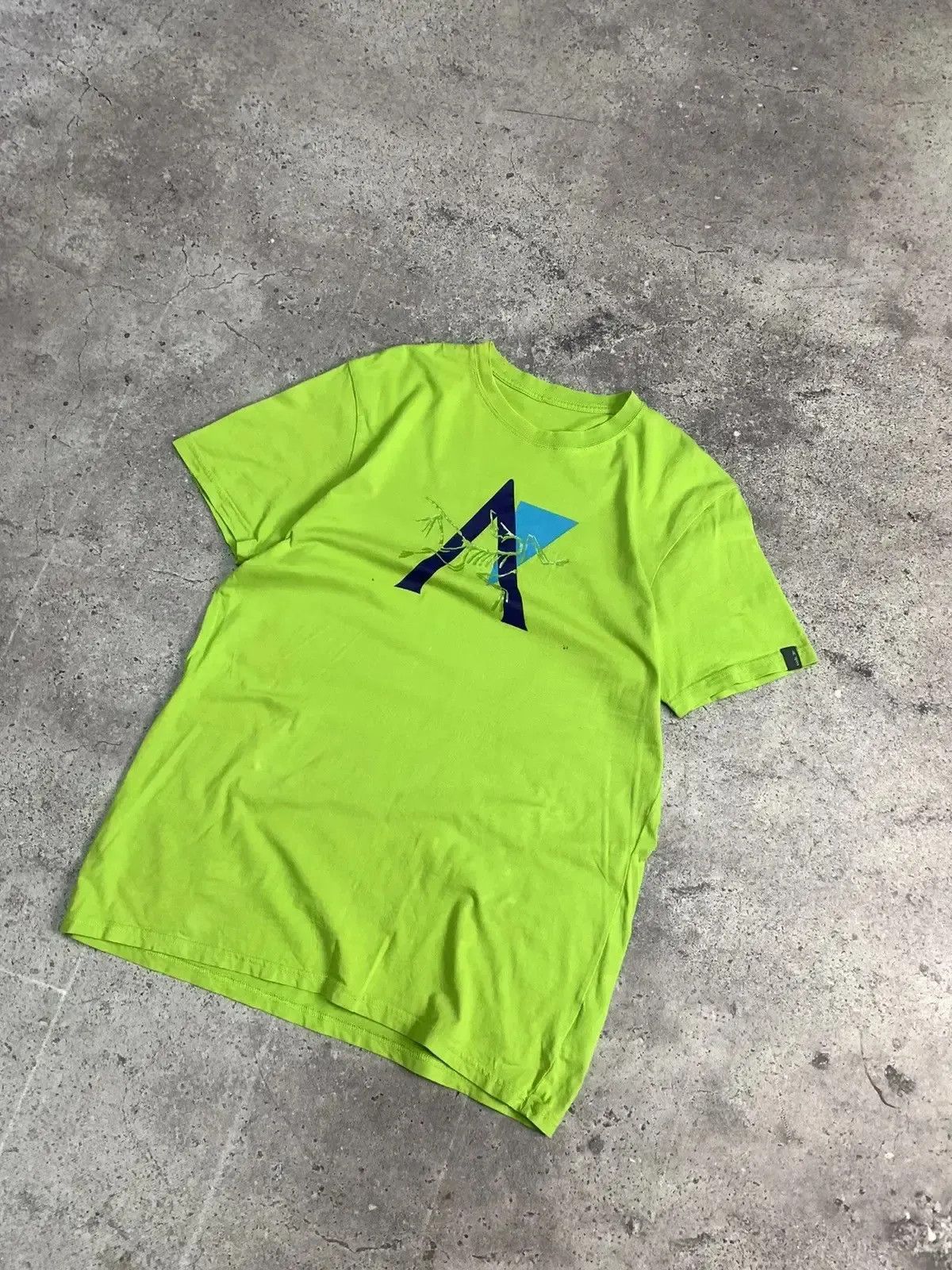 Arc'teryx × Vintage Arcteryx Hype Big Logo Streetwear Tee Size US L / EU 52-54 / 3 - 3 Thumbnail
