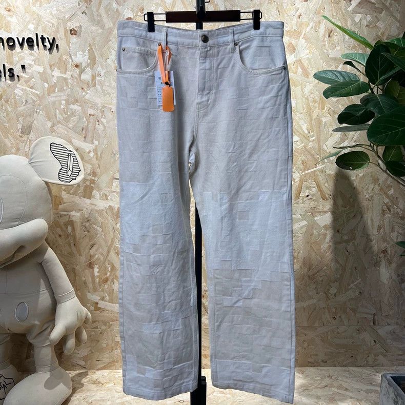 Louis Vuitton Louis Vuitton Plaid jacquard mid-rise straight leg jeans Size US 33 - 1 Thumbnail
