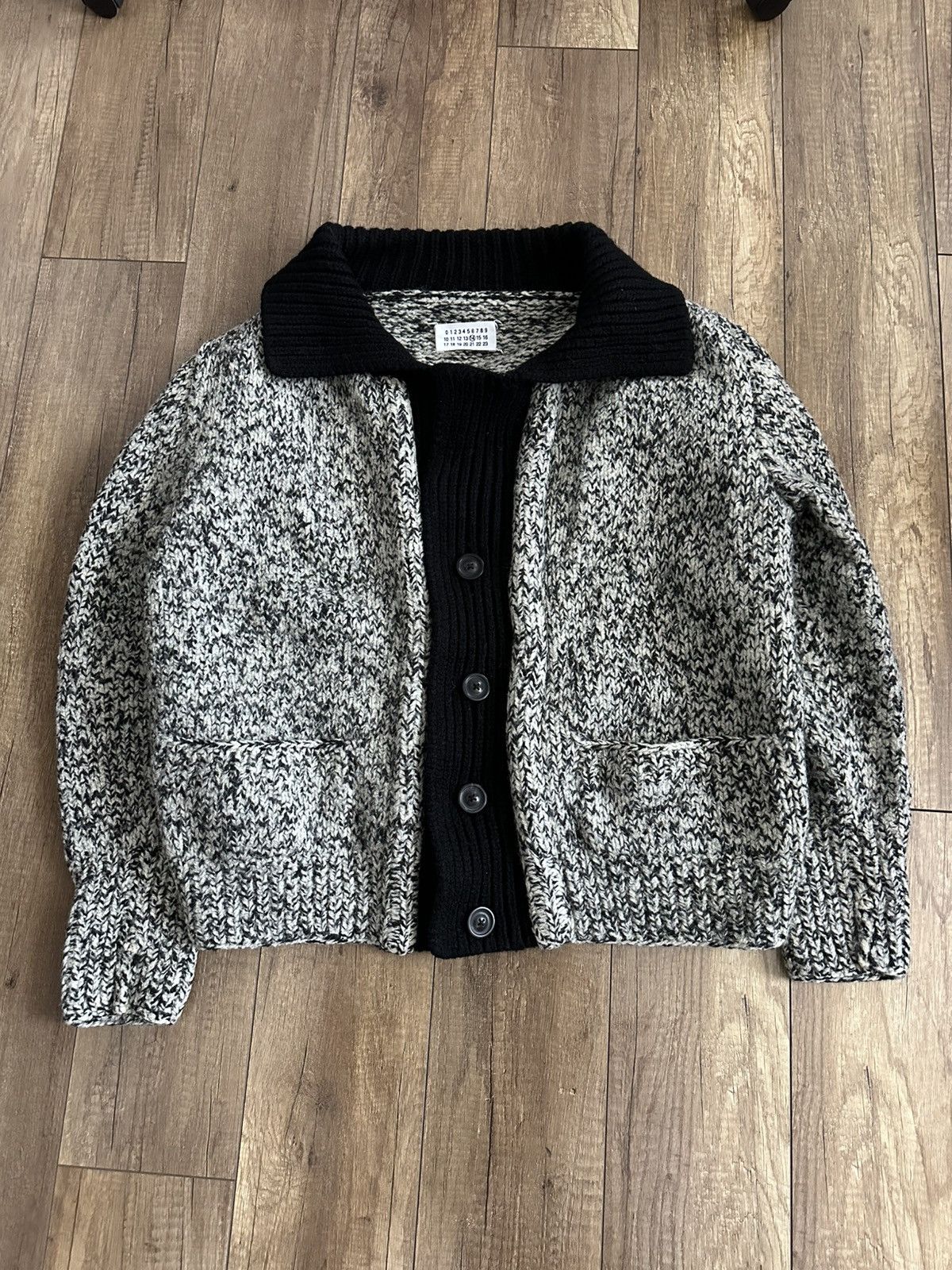 Maison Margiela Maison Martin Margiela Knit Wool Sweater Cardigan Size US L / EU 52-54 / 3 - 1 Thumbnail