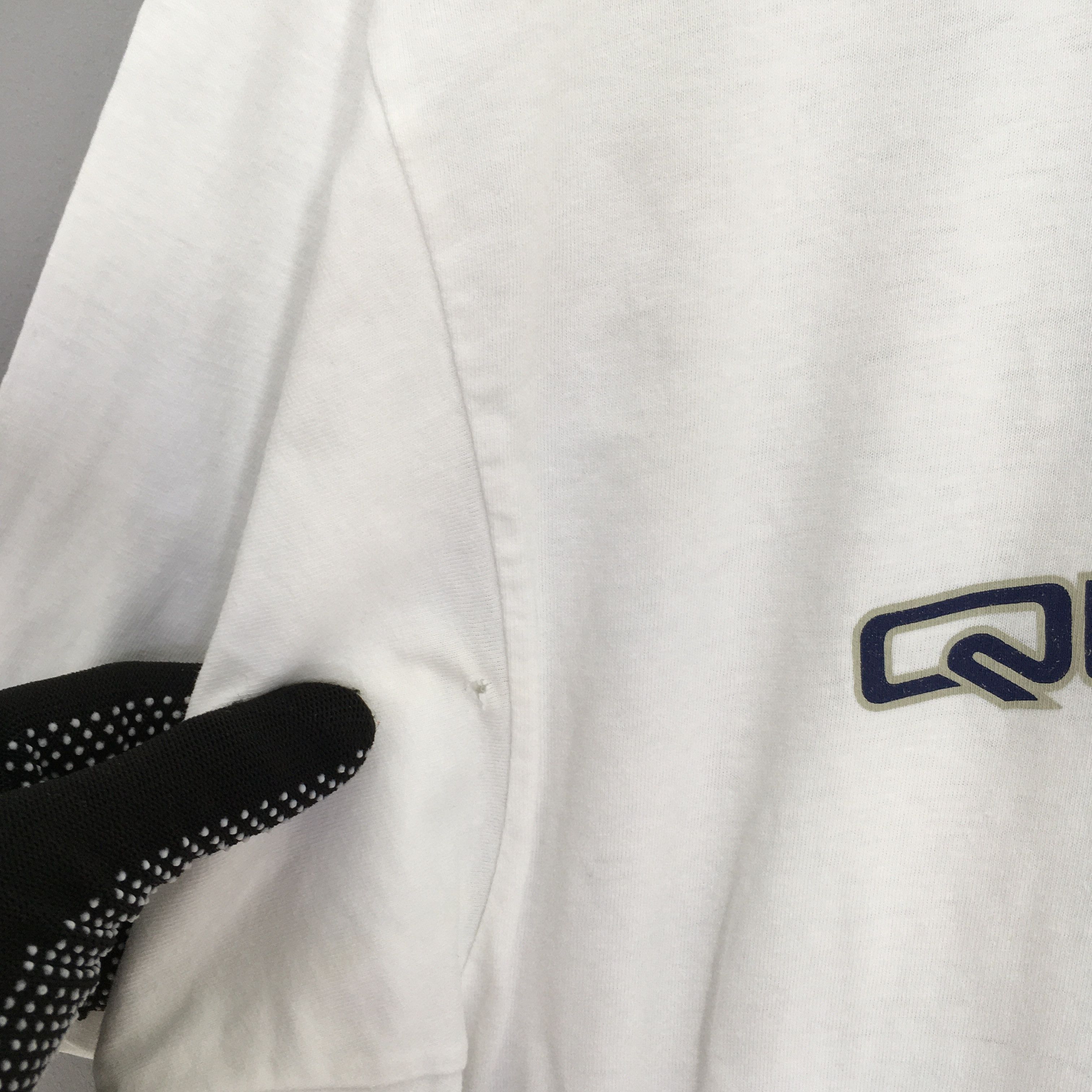 Quiksilver × Vintage Vintage 1990s Quiksilver Skateboards White T Shirt Large Size US L / EU 52-54 / 3 - 4 Thumbnail