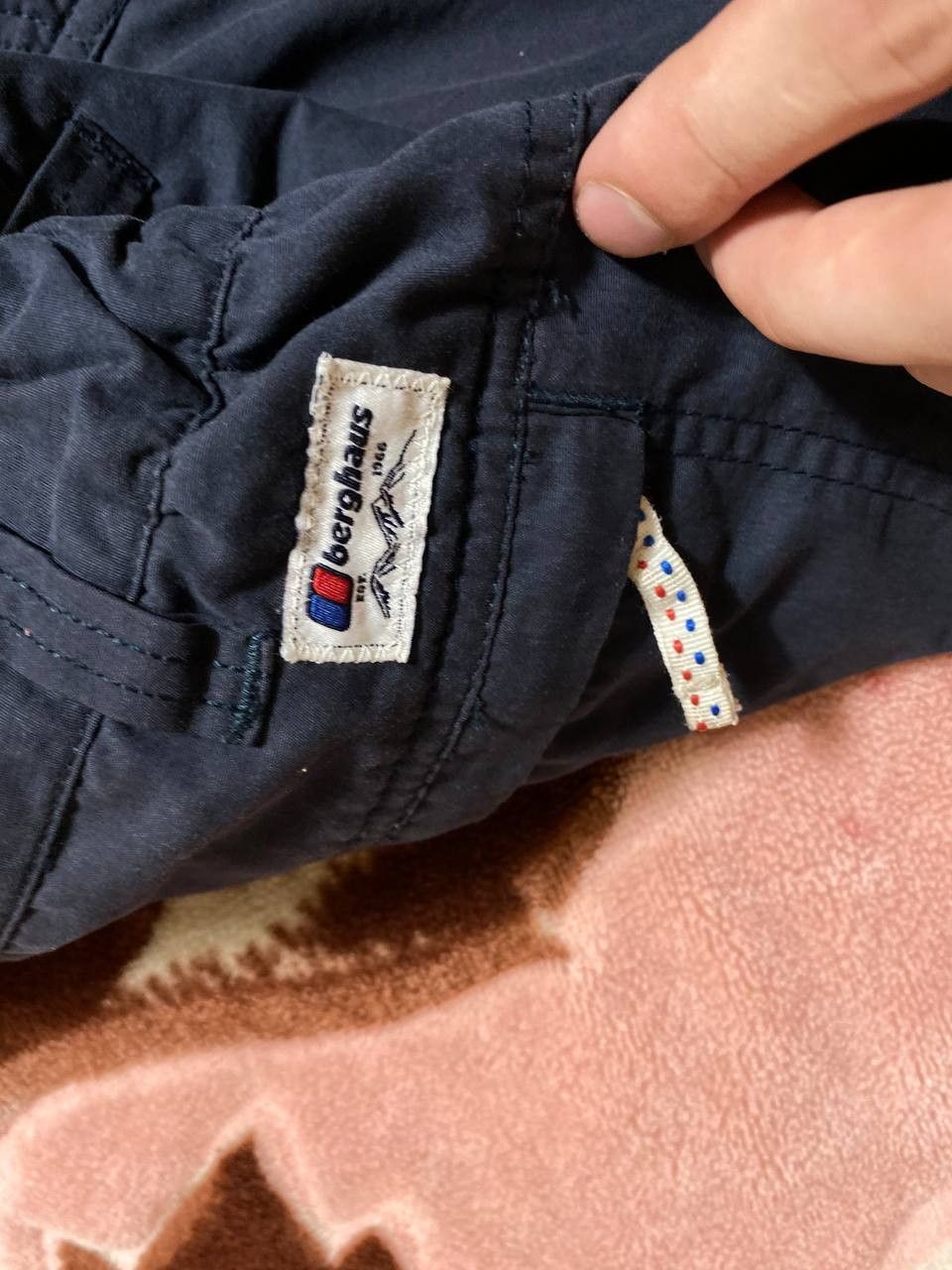 Berghaus × Vintage Vintage Berghaus AQ2 Black Pants sweatpants Size US 32 / EU 48 - 6 Thumbnail