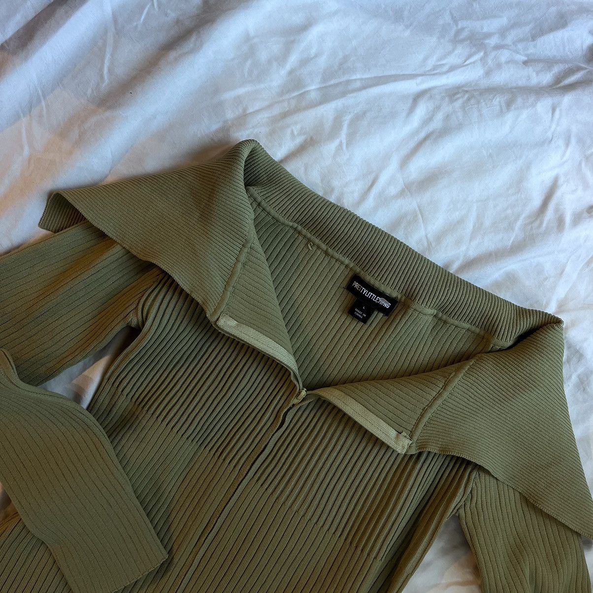 PrettyLittleThing Green zip-up sweater Size L / US 10 / IT 46 - 2 Thumbnail