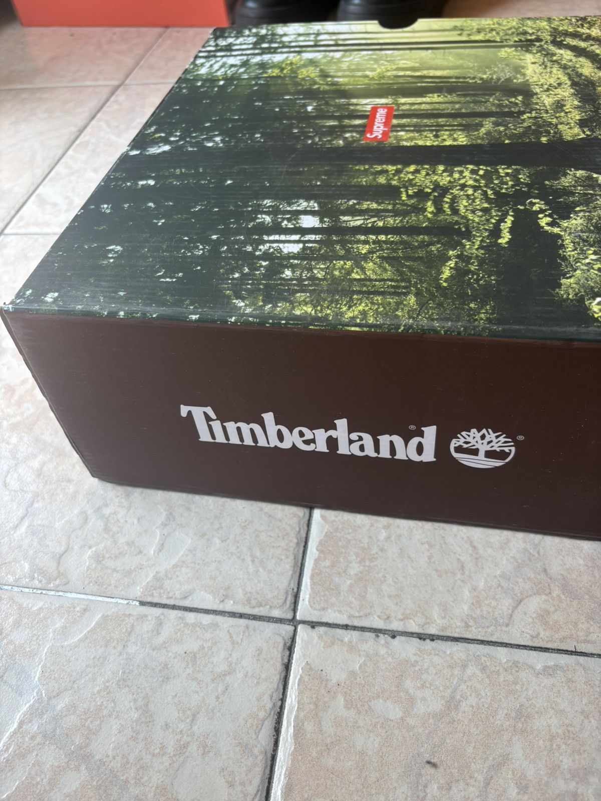 Supreme × Timberland Supreme X Timberland boots Size US 11 / EU 44 - 10 Thumbnail