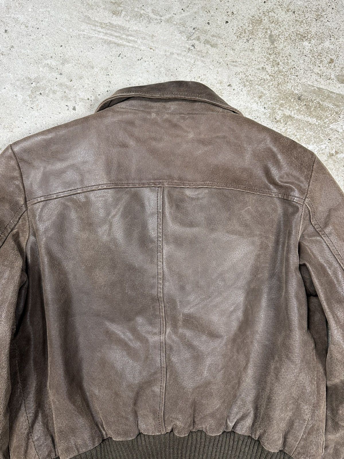 Vintage Vintage Y2K Brown Cropped Leather Utility Bomber Jacket Fly Size US S / EU 44-46 / 1 - 11 Thumbnail