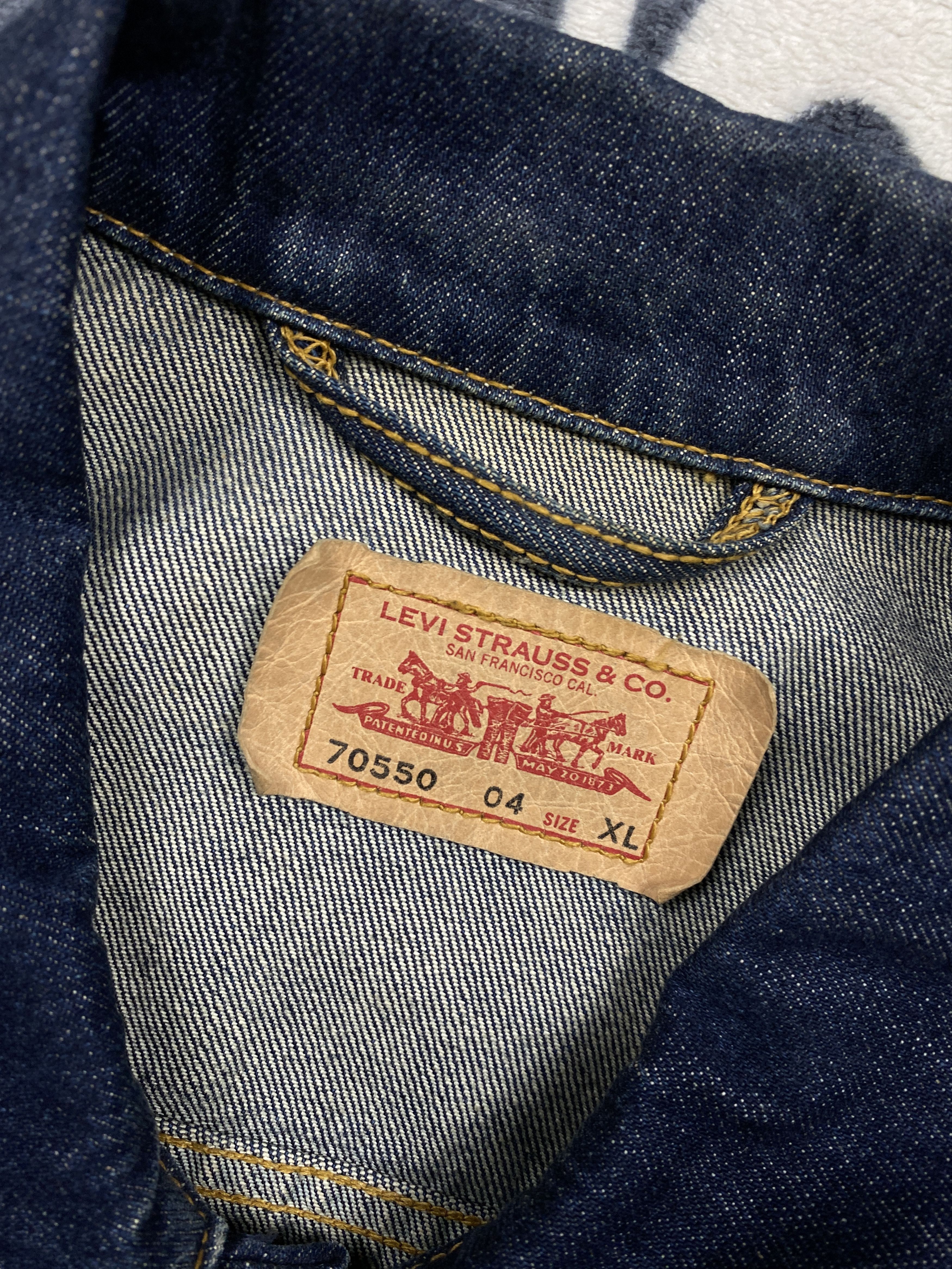 Levi's Levis Vintage Mens Denim Jacket Jeans Y2K Size US XL / EU 56 / 4 - 4 Thumbnail