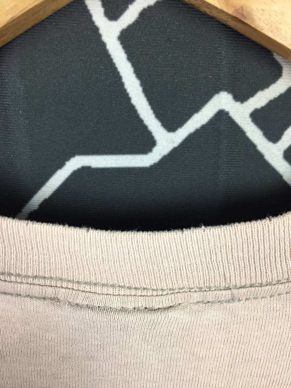Burton Vtg Burton Snowboards Script Logo Long Sleeve Tee Size US M / EU 48-50 / 2 - 8 Thumbnail