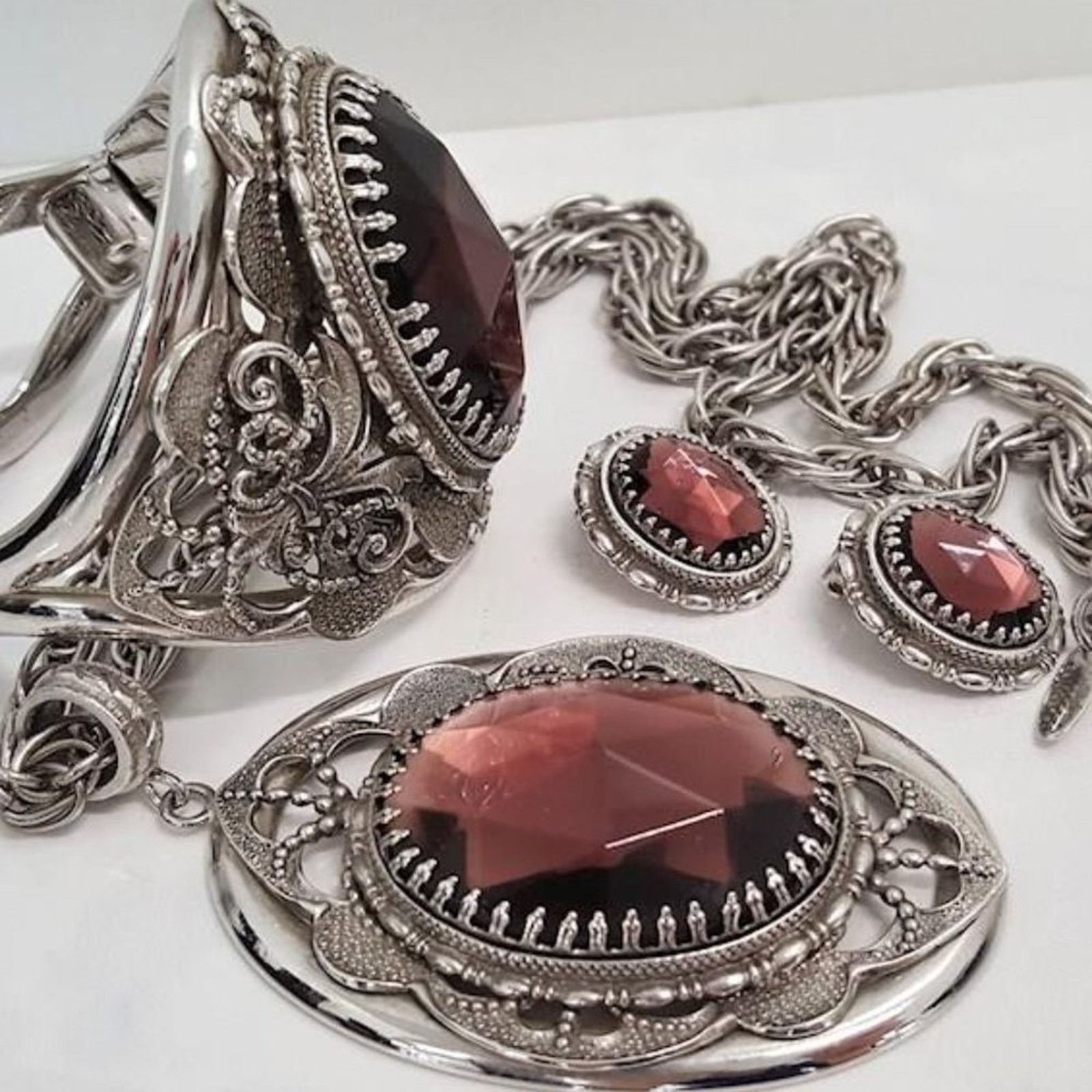 Designer Whiting & Davis Victorian Revival Glass Filigree Parure Size ONE SIZE - 9 Thumbnail