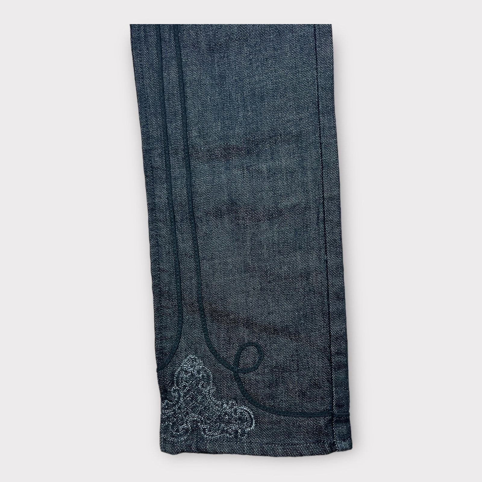 Express Express | Vintage Y2K Embellished Ultra Low Rise Jeans | 2 Size 26" / US 2 / IT 38 - 17 Thumbnail