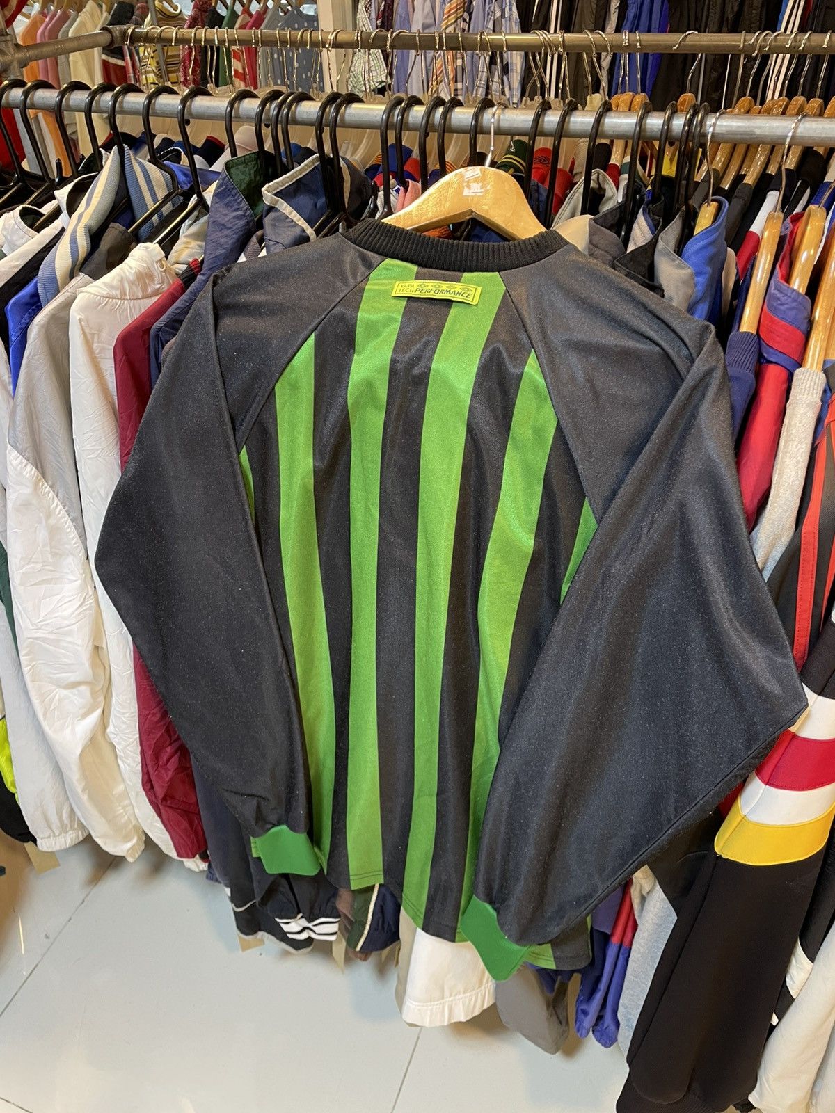 Umbro Vintage 1997-1999 Manchester United Goalkeeper Kit Size US M / EU 48-50 / 2 - 3 Thumbnail