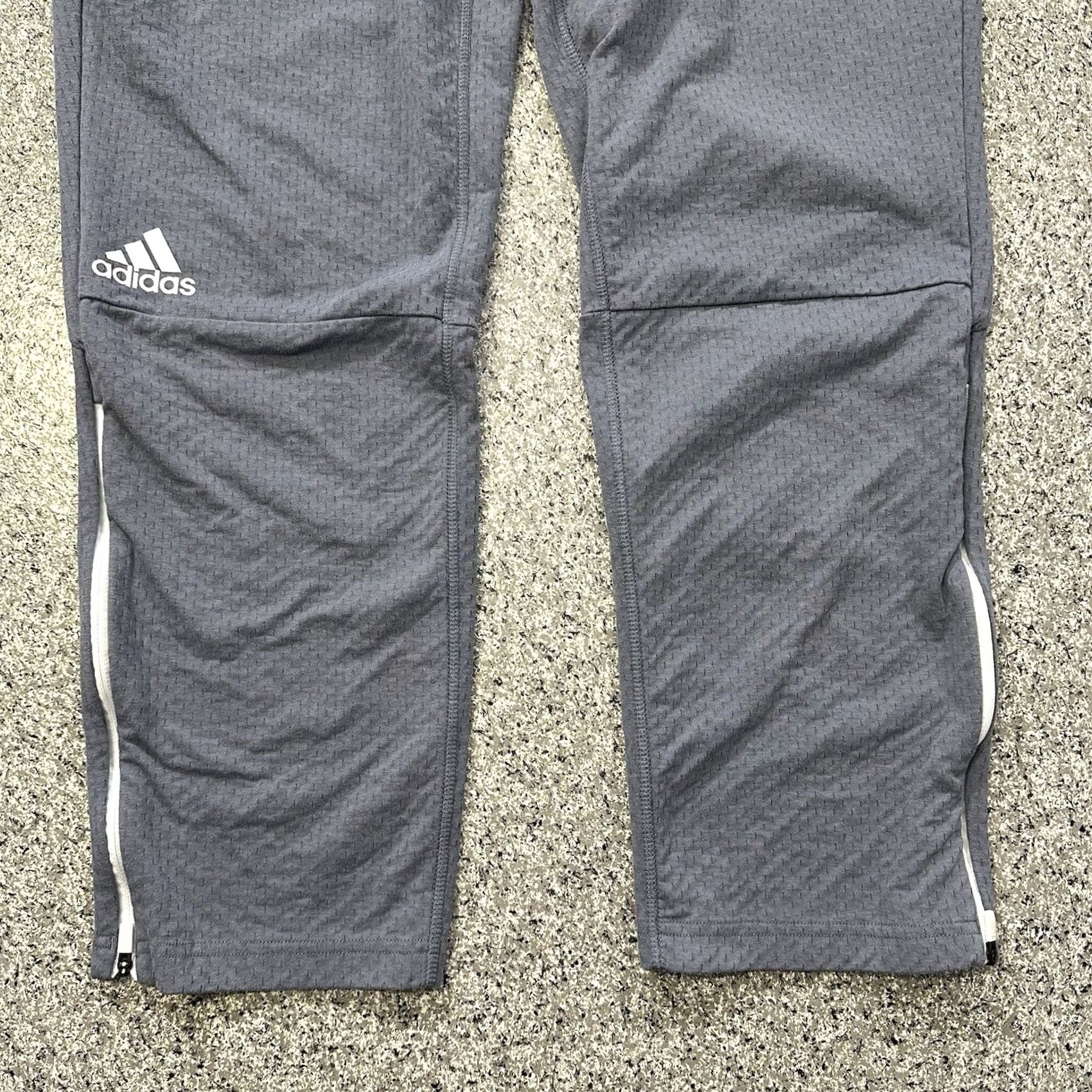 Adidas Adidas Pants Mens XL Grey Athletic Jogger Tapered Leg Size US 36 / EU 52 - 3 Thumbnail