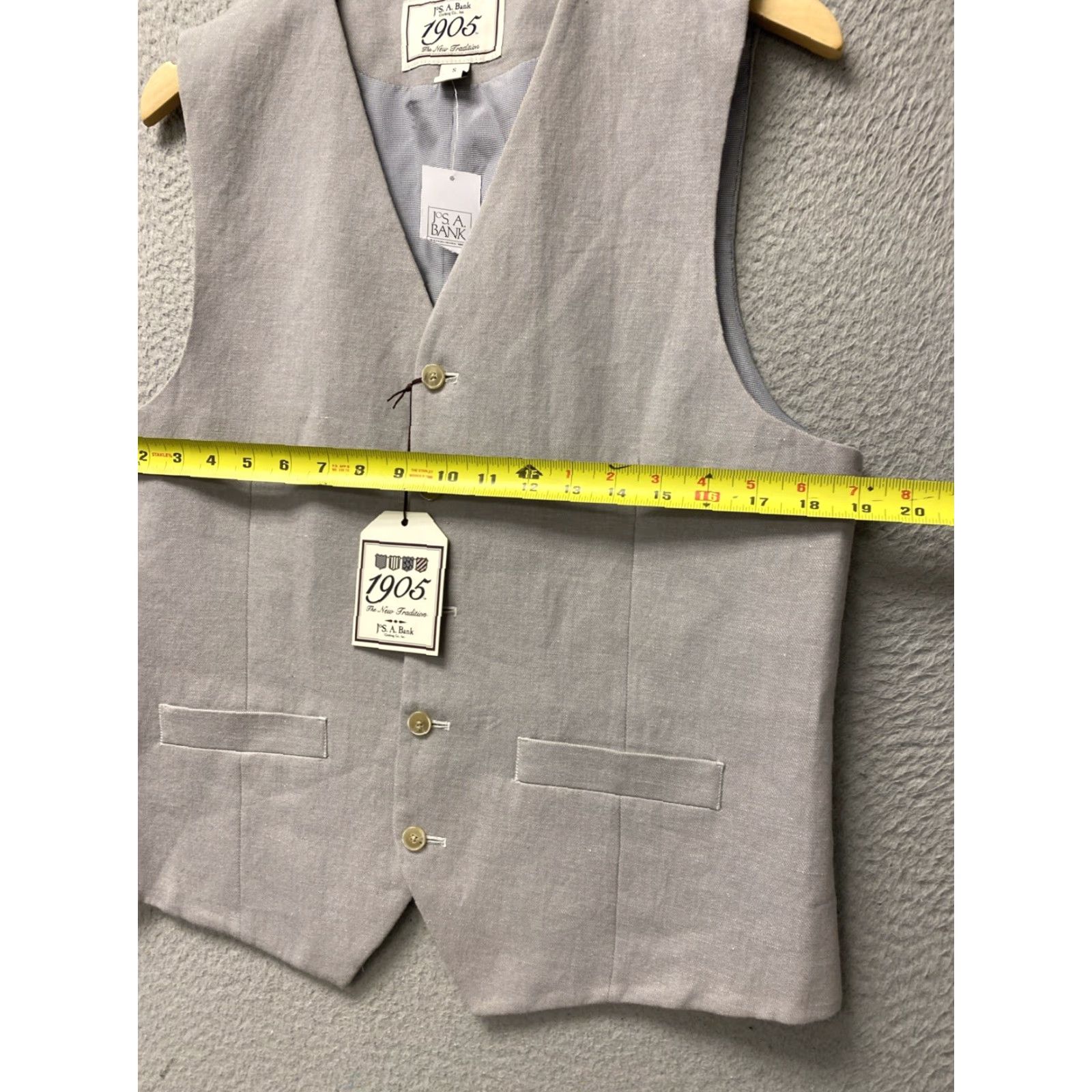 Vintage Jos A Bank Vest Jacket Mens Small Gray NWT 14034 Dress Vest Waistcoat Cotton Linen Solid Polyester Insulation Limited Edition Size US S / EU 44-46 / 1 - 6 Thumbnail
