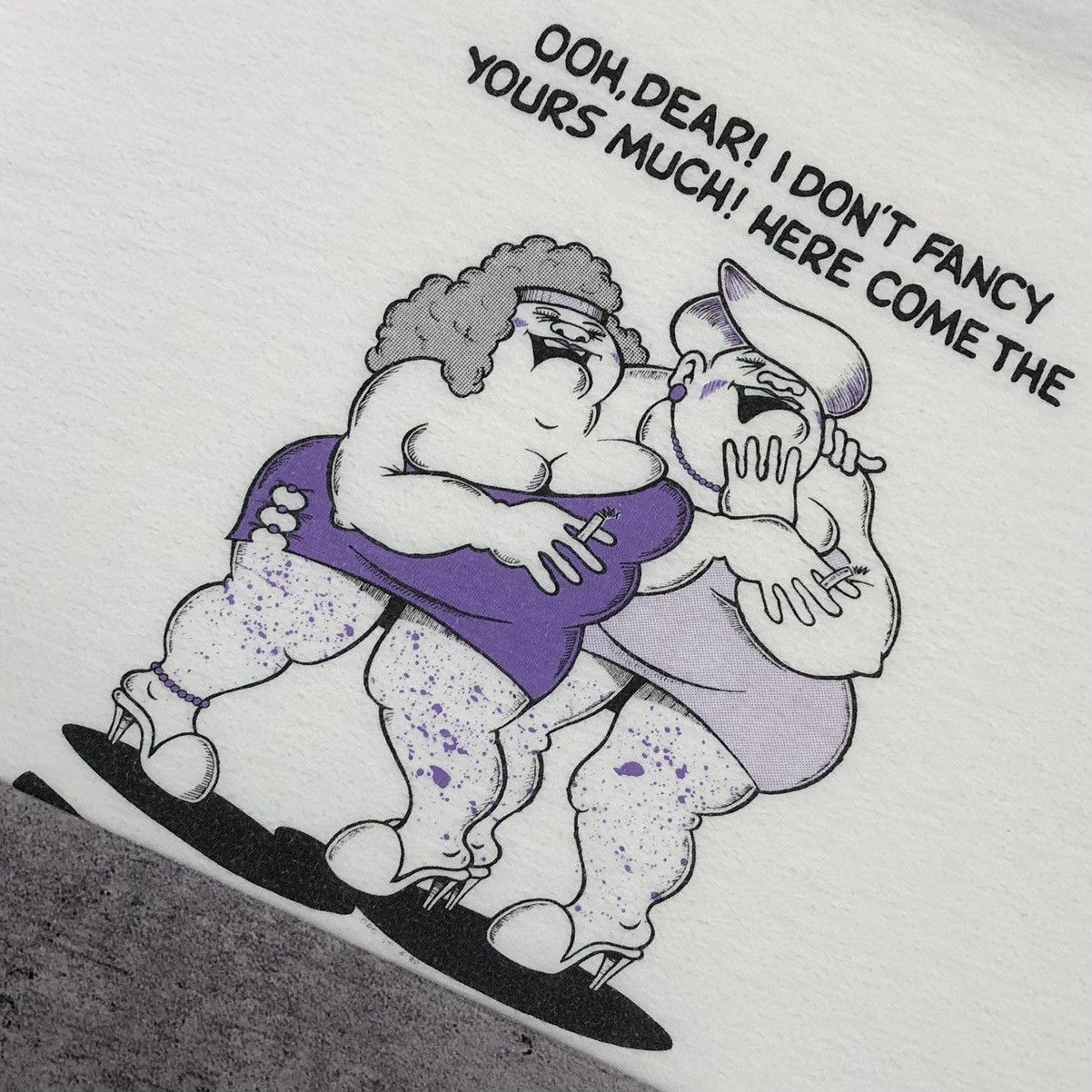 Vintage Vintage 90s Viz Comic Fat Slags Tee Size US L / EU 52-54 / 3 - 6 Thumbnail