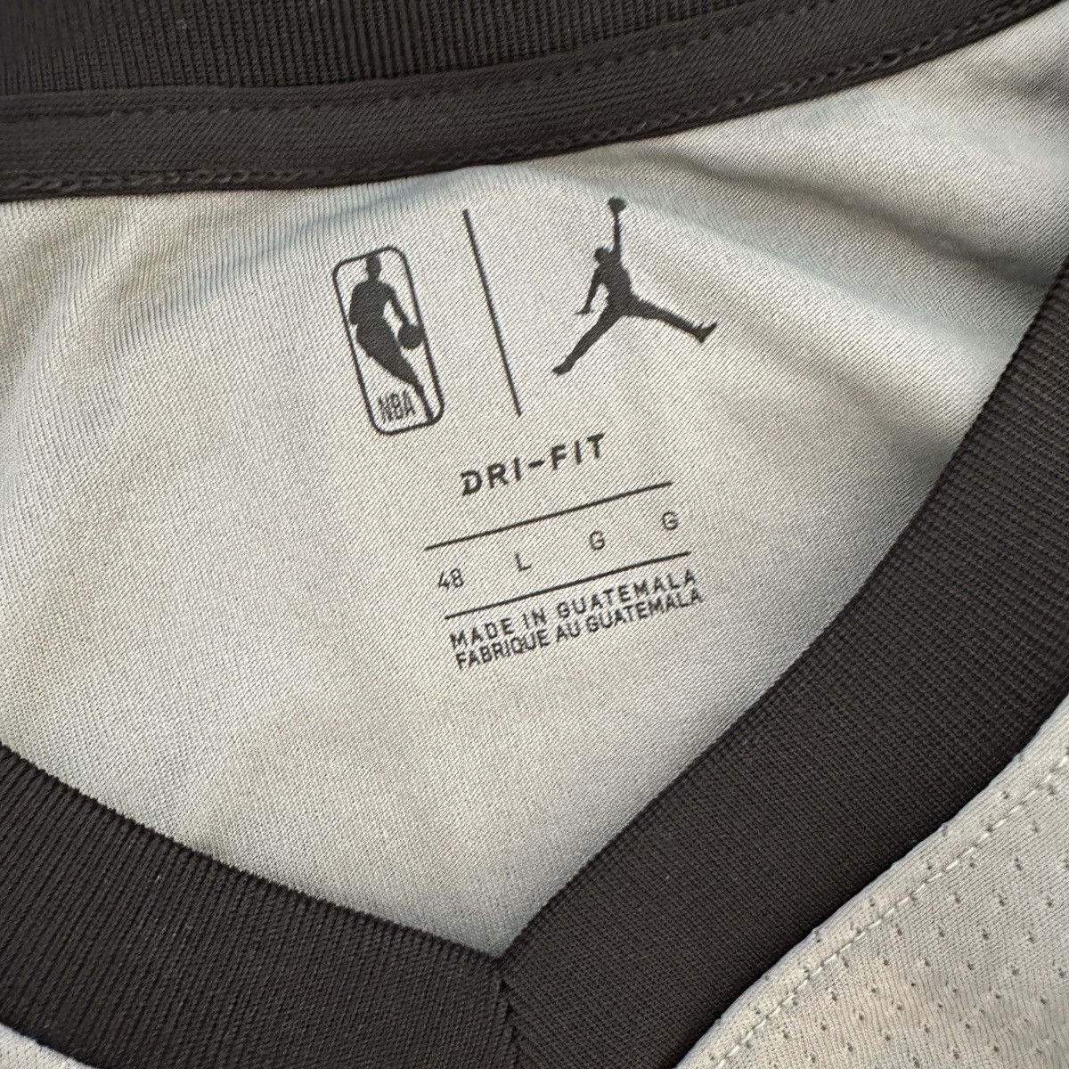 NBA × Nike Kyrie Irving Nets Nike Swingman Statement Jersey L New NBA Size US L / EU 52-54 / 3 - 8 Thumbnail