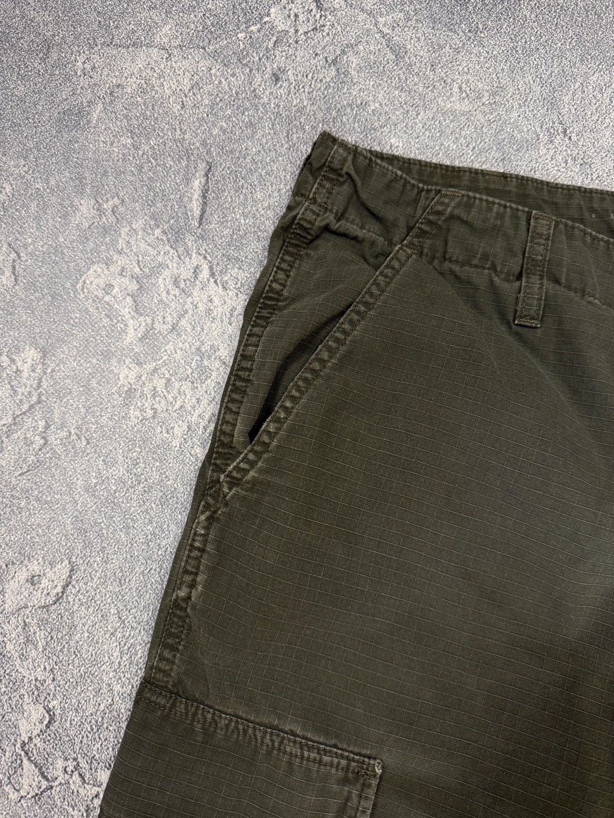 Carhartt Y2K Crazy Carhartt Distress Cargo Pants Size US 32 / EU 48 - 6 Thumbnail
