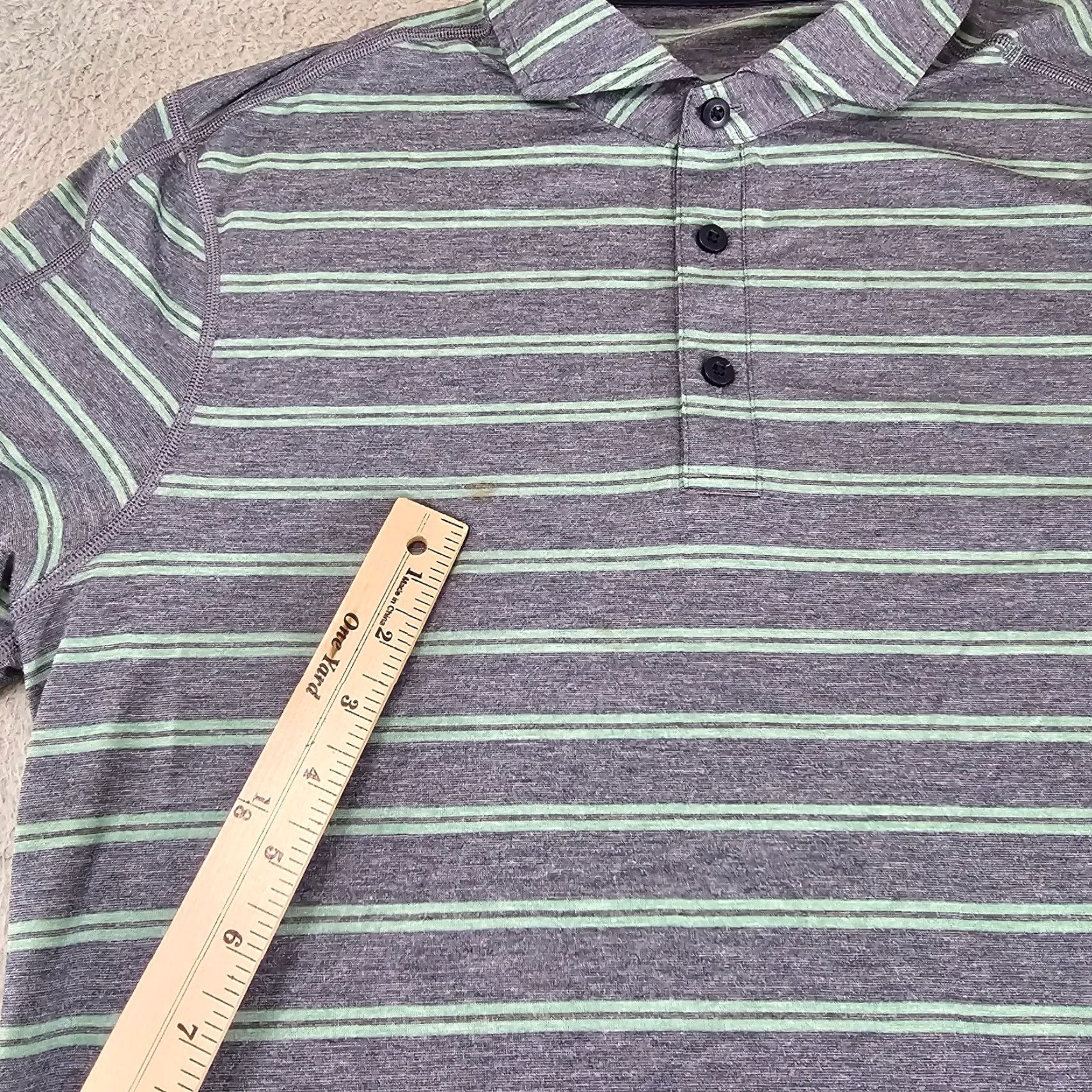 Lululemon Lululemon Polo Shirt Mens M Grey Striped Performance Athletica Stretch Shirt Polo Short Sleeve Collared Button Logo Casual Activewear Workwear Size US M / EU 48-50 / 2 - 3 Thumbnail