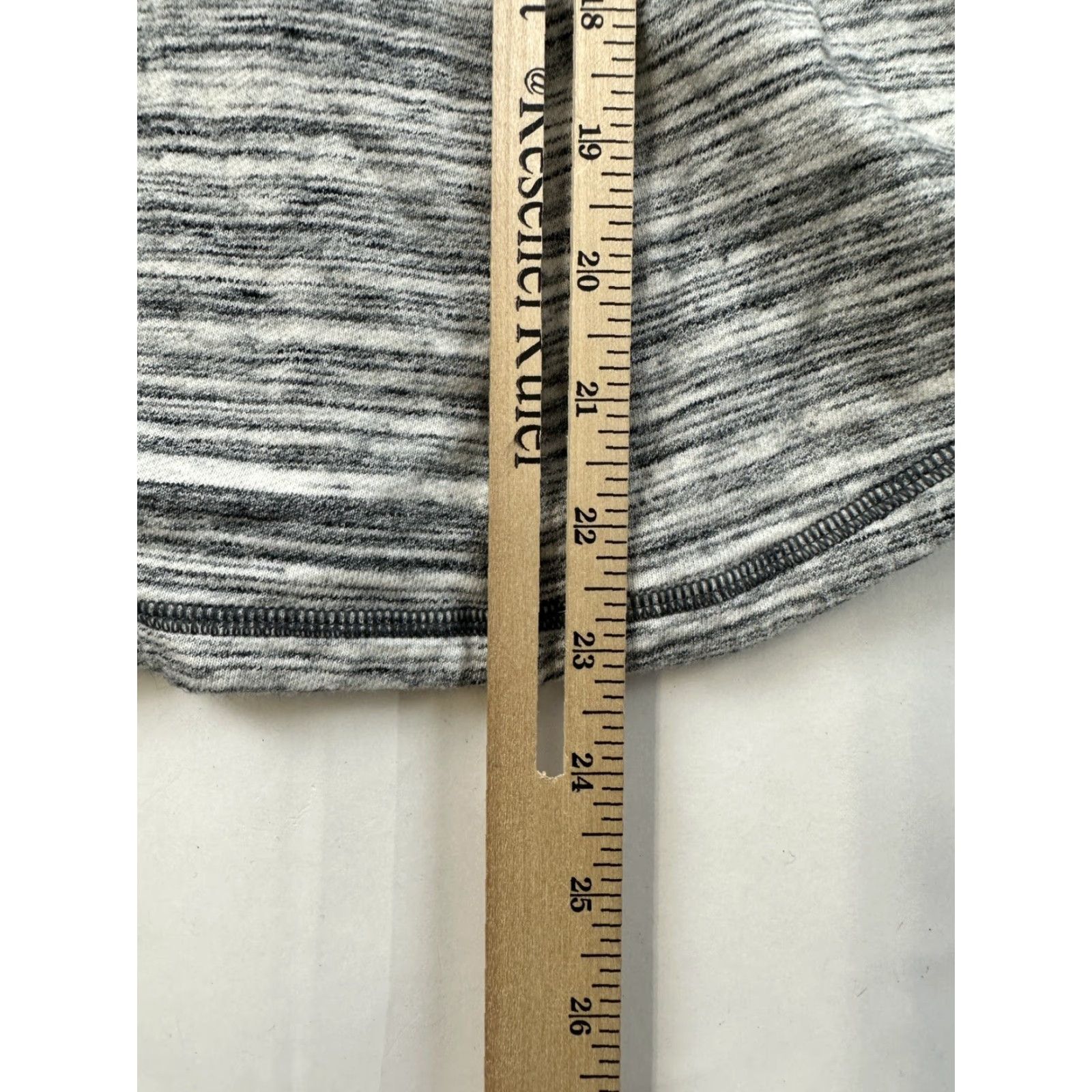 Vintage Lucy Sweatshirt XS Gray Women's Pullover Lightweight Funnel Neck, Regular Fit, Pre-owned Size XS / US 0-2 / IT 36-38 - 5 Thumbnail