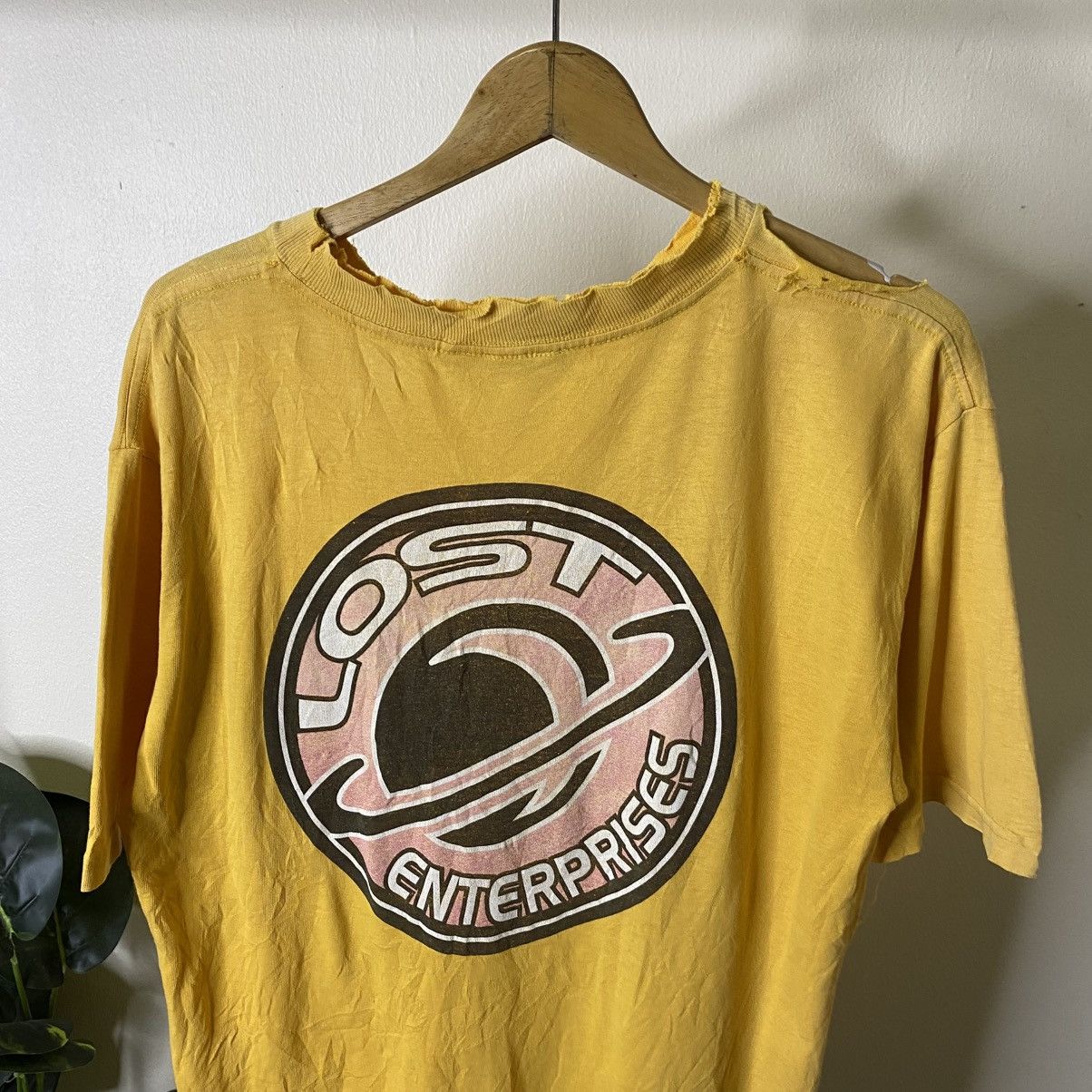 Vintage 1990s Lost Enterprises Surf Thrashed T Shirt