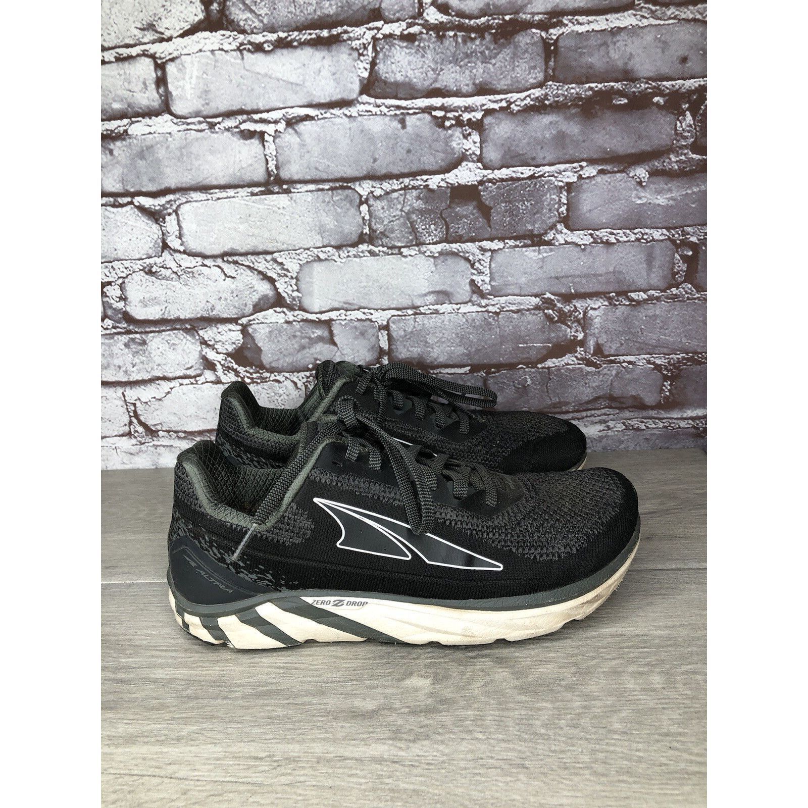 Altra Altra Torin 4 Black Fabric Athletic Gym Running Sneakers Men Size US 8.5 / EU 41-42 - 3 Thumbnail