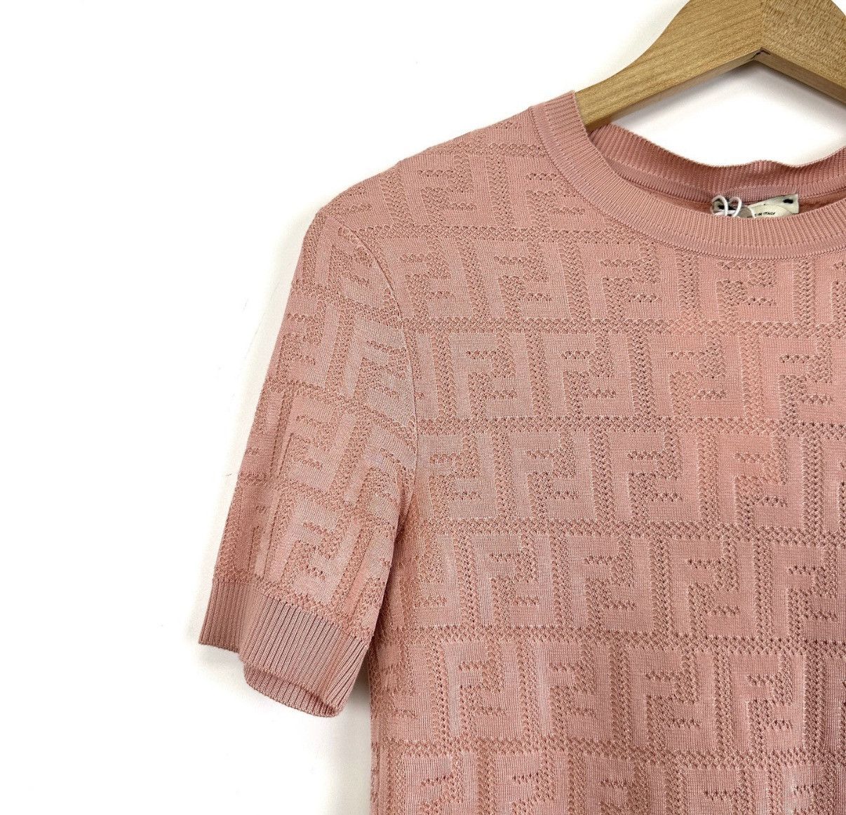 Fendi Fendi Pink Double F Embossed Logo Knit Short Sleeve K12 Size XS / US 0-2 / IT 36-38 - 5 Thumbnail