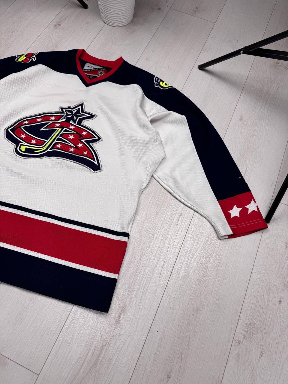 Other Vintage Columbus Hockey Jersey White Pro Player NHL Size M Size US M / EU 48-50 / 2 - 3 Thumbnail