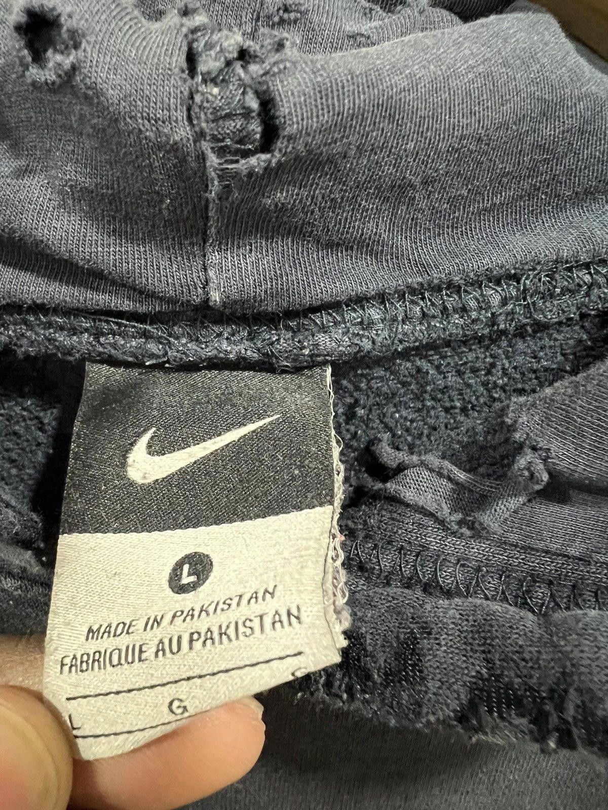 Nike Vintage Nike Hoodie sweater thrashed large Size US L / EU 52-54 / 3 - 3 Thumbnail