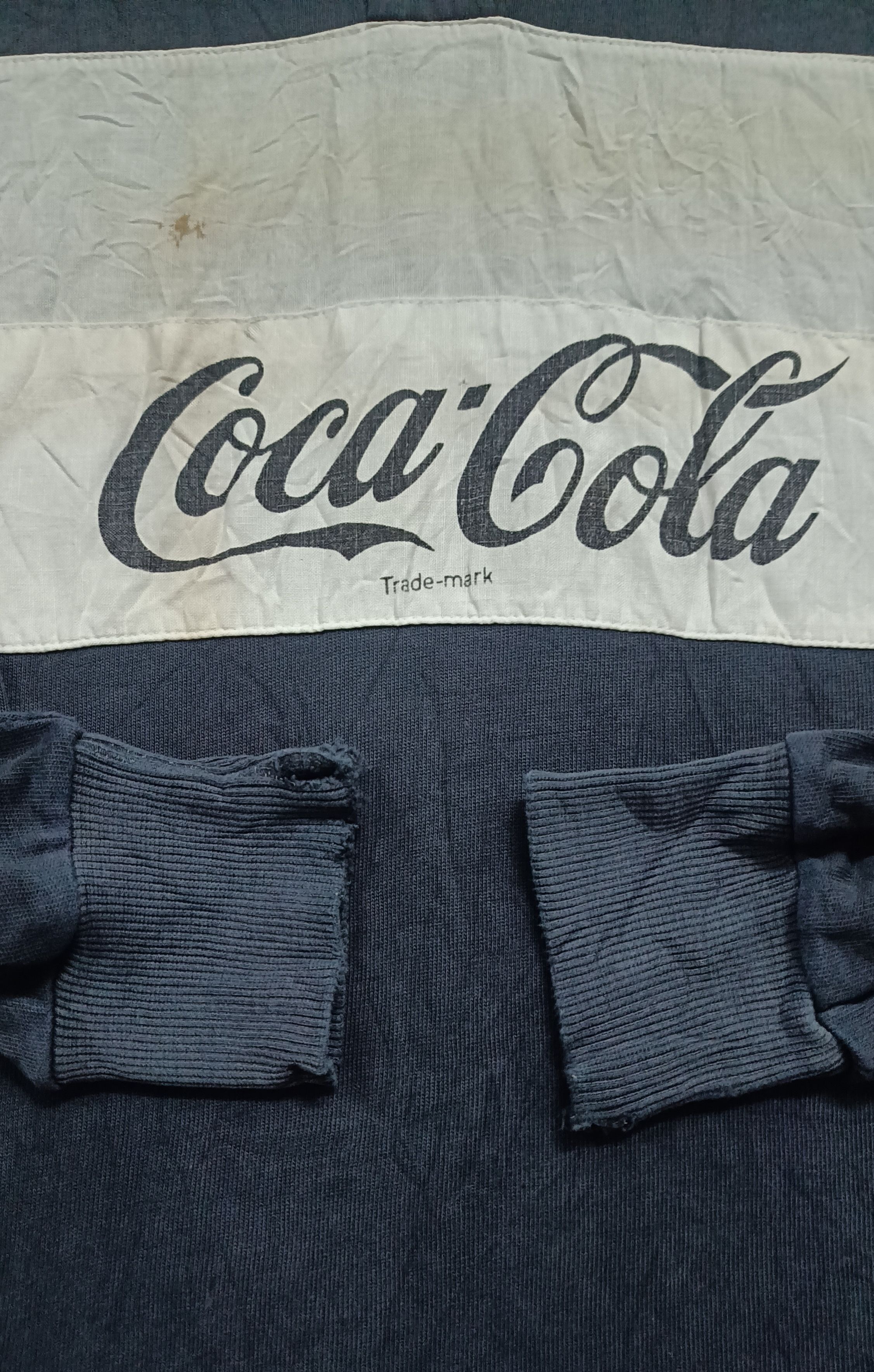 Coca Cola 🔥🔥Rare Distressed Vintage Coca Cola Long Sleeve Tee Size US L / EU 52-54 / 3 - 6 Thumbnail