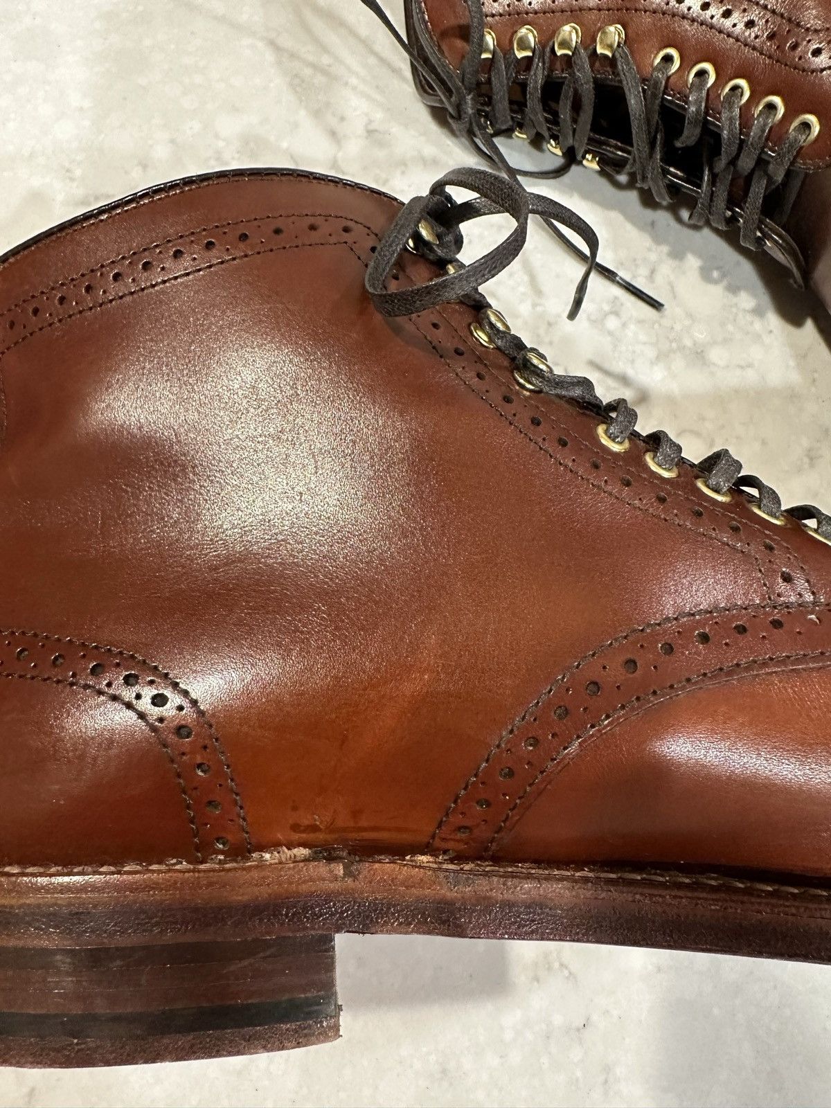 Alden Alden D8837H Walnut Calfskin Medallion Cap Toe Boot Size US 11 / EU 44 - 6 Thumbnail