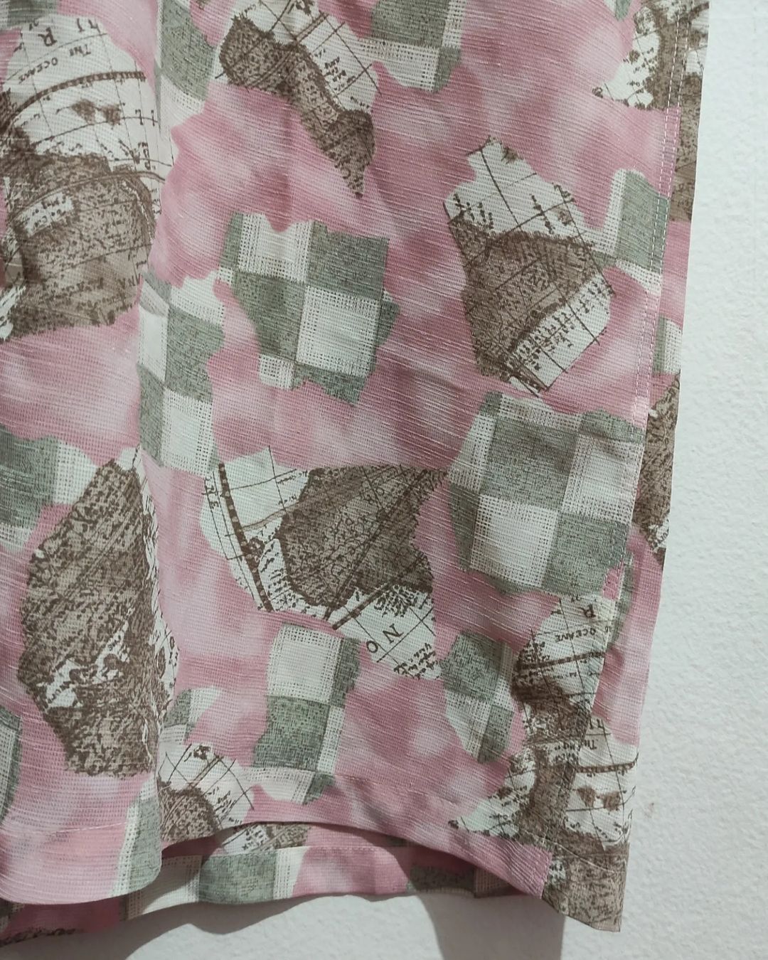 Paolo Gucci × Vintage Paolo Gucci Maps Print Vintage Shirt Size US L / EU 52-54 / 3 - 4 Thumbnail