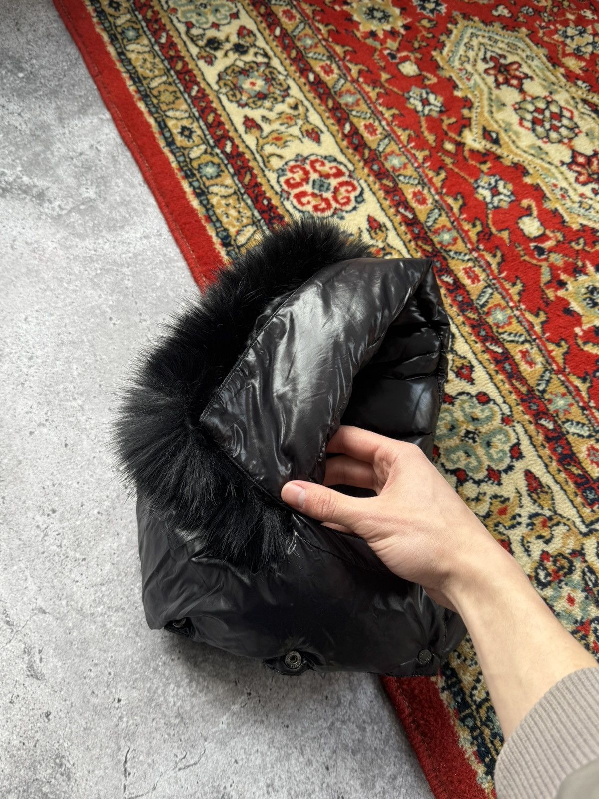 Moncler Moncler fur hood black puffer Size ONE SIZE - 6 Thumbnail