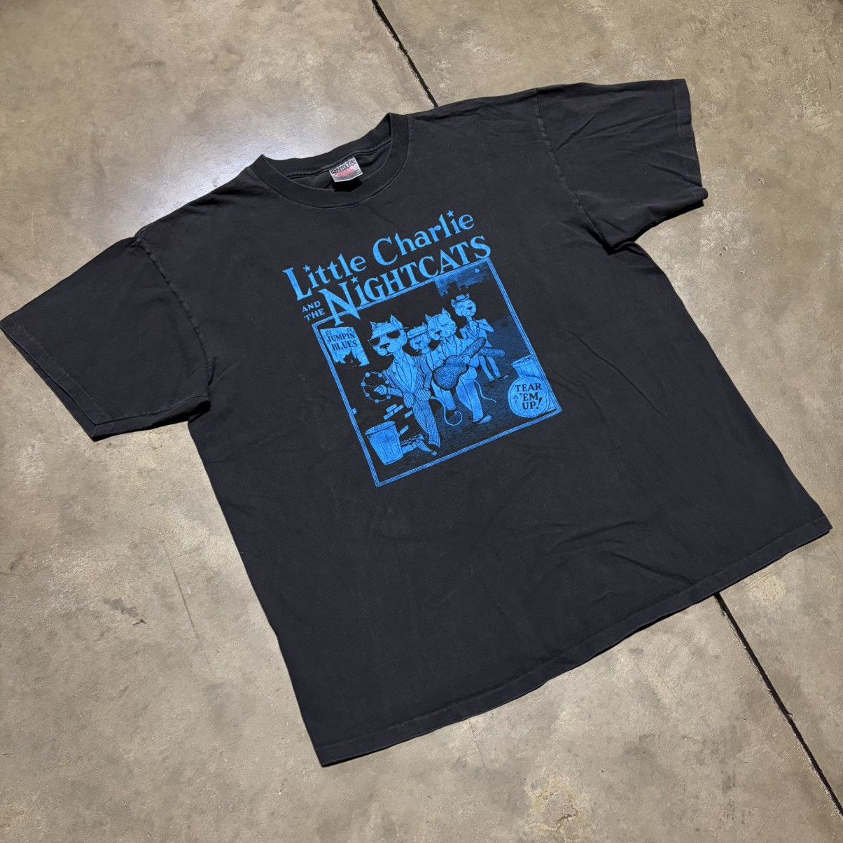 Vintage Vintage Little Charlie and the NightCats Jazz Band T shirt Size US XL / EU 56 / 4 - 2 Thumbnail