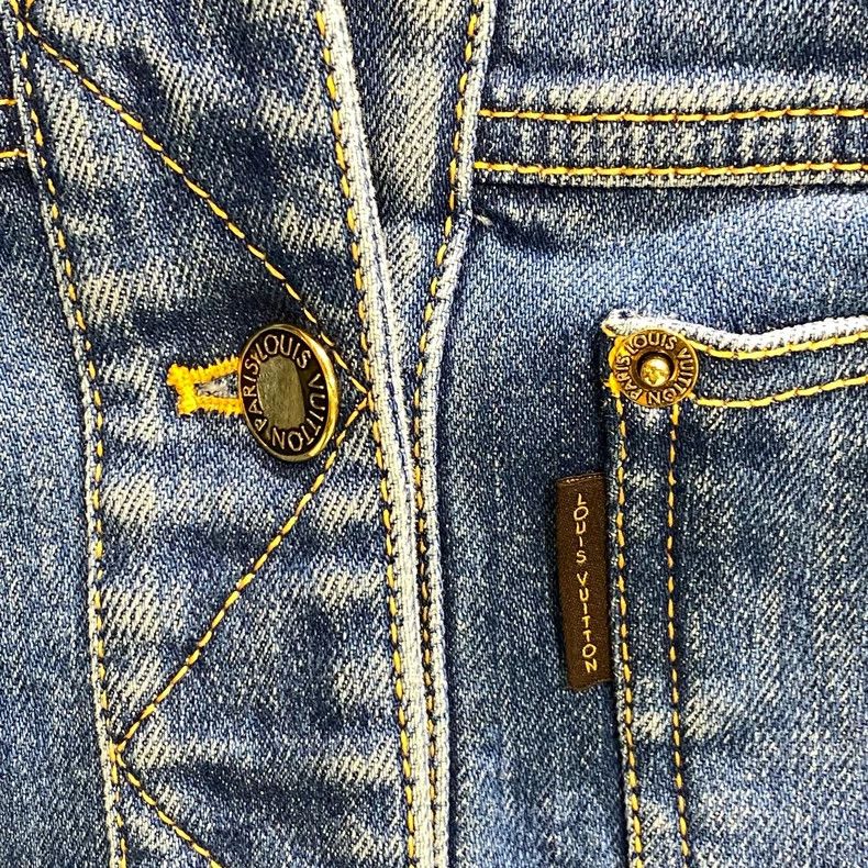 Louis Vuitton Louis Vuitton Washed blue fringed denim jacket Size XS / US 0-2 / IT 36-38 - 6 Thumbnail