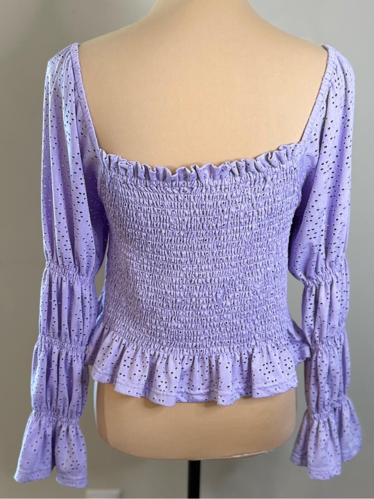 Other eesome purple islet lace smocked long sleeve crop top SZ LG Size L / US 10 / IT 46 - 4 Thumbnail