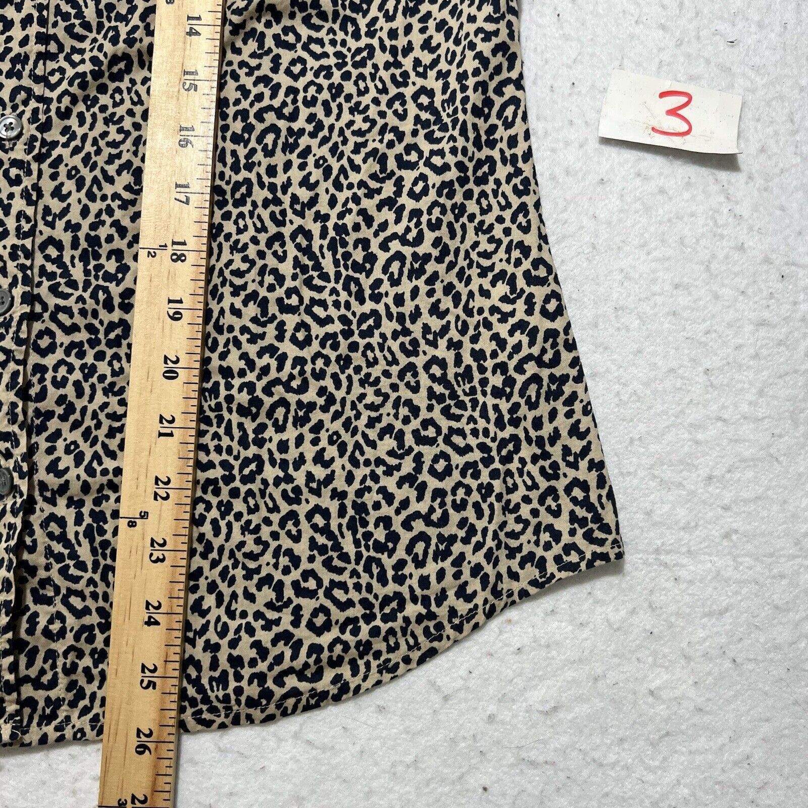 J.Crew J. Crew Button Up Long Sleeve Cheetah Leopard Print Top Size S / US 4 / IT 40 - 9 Thumbnail