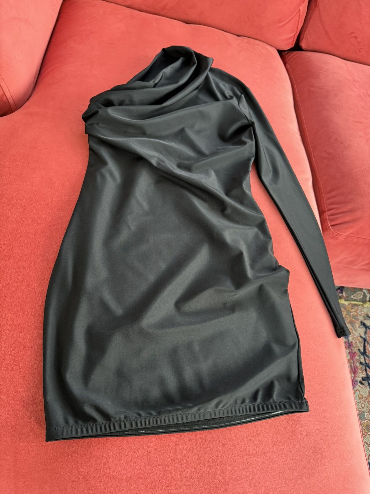 Balenciaga New Balenciaga one shoulder mini dress, size S Size S / US 4 / IT 40 - 5 Thumbnail