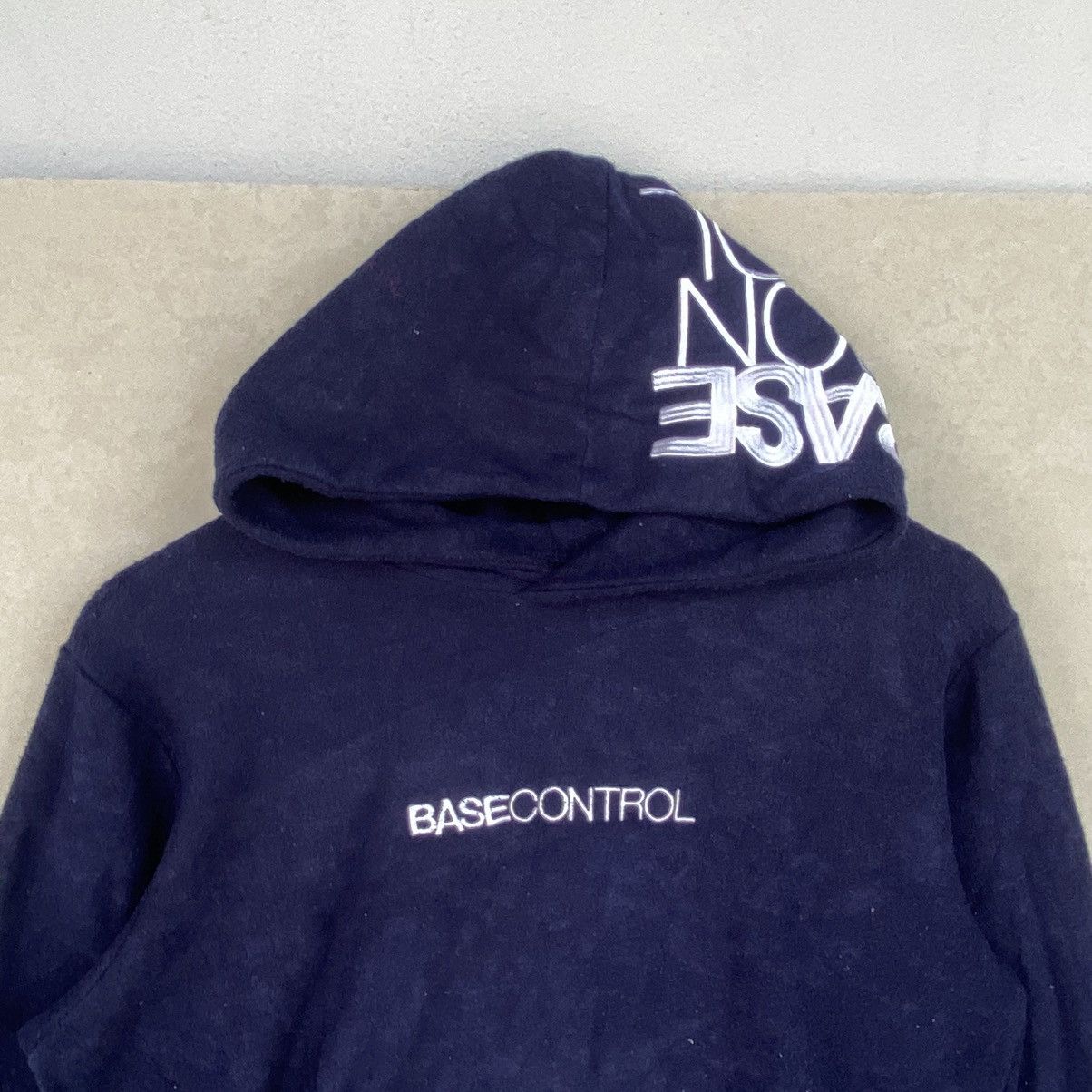 Other Vintage Base Control Embroidered Hoodie Sweater Navy Blue Size US M / EU 48-50 / 2 - 4 Thumbnail