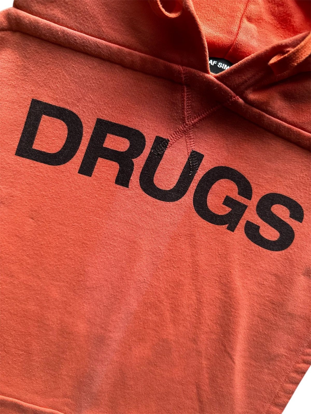 Raf Simons Raf Simons FW18 “Drug$” Backless Hoodie Size US M / EU 48-50 / 2 - 10 Thumbnail
