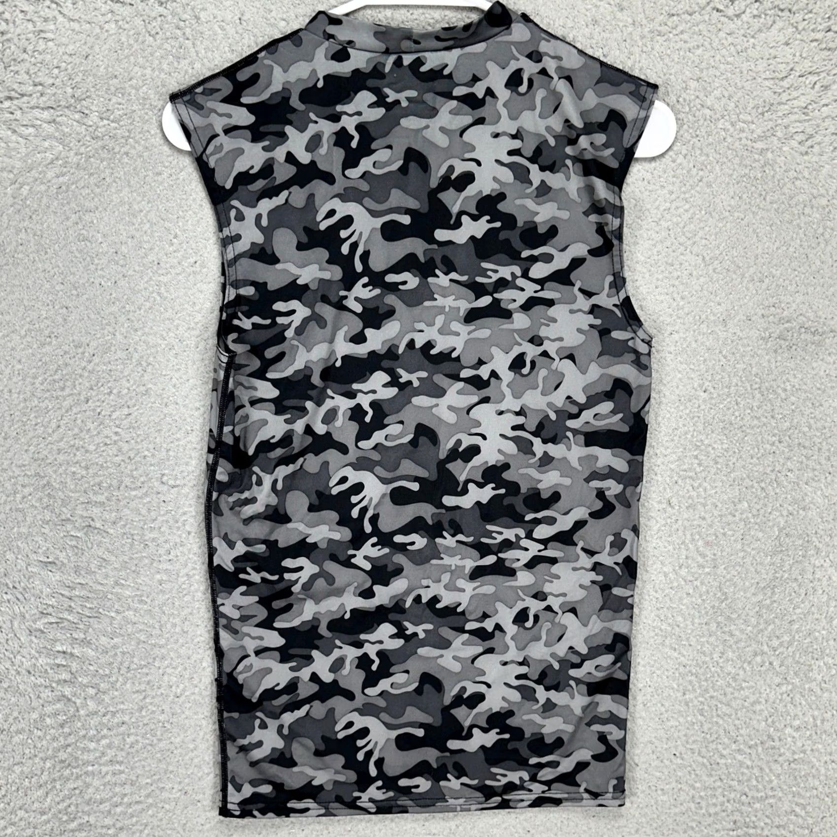 Nike Nike Fit-Dry Women Compression Tank Top Shirt Medium Gray Black Camo Stretch Size M / US 6-8 / IT 42-44 - 3 Thumbnail
