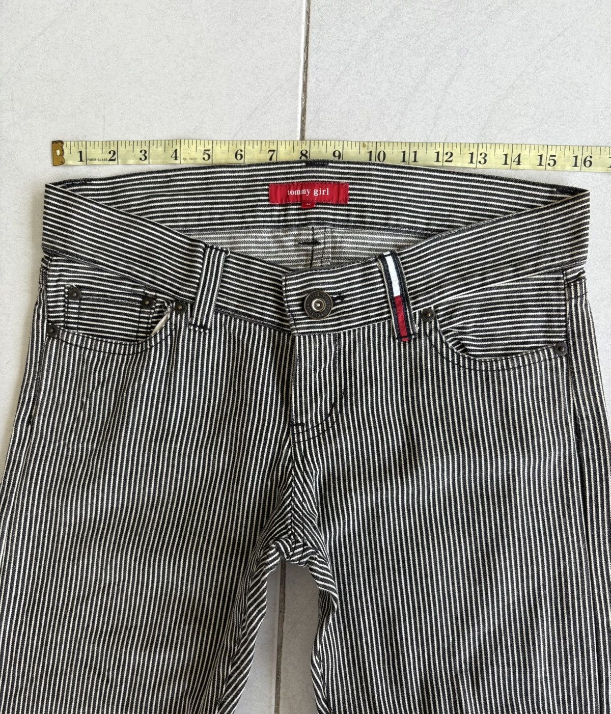 Distressed Denim × Tommy Jeans Japanese Tommy Girls Streetwear Denim Size 32" / US 10 / IT 46 - 3 Thumbnail